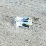 Natural Colourless Sapphire - Sapphirepal