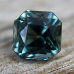 Natural Green Sapphire - Sapphirepal