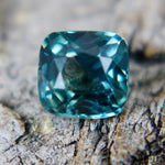 Natural Green Sapphire - Sapphirepal
