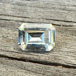 Natural White Sapphire - Sapphirepal