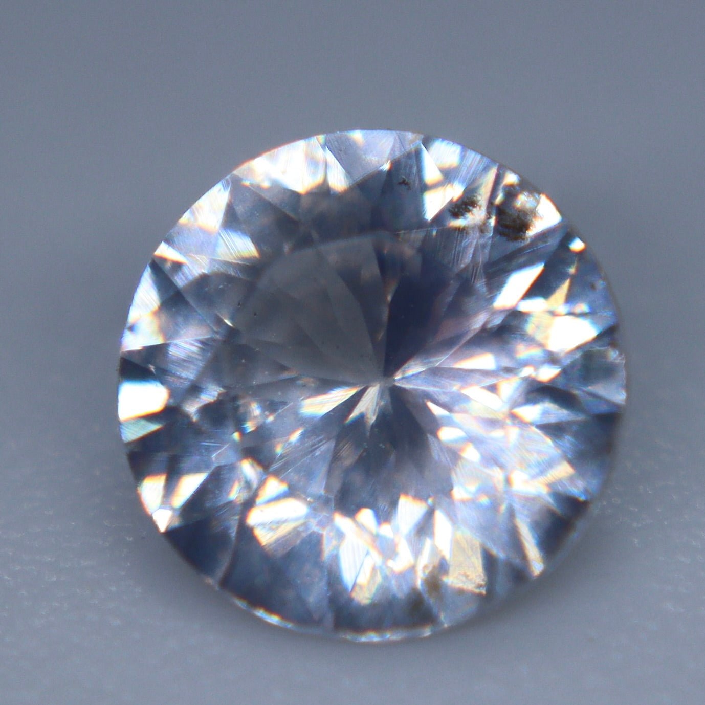 0.68ct Natural White Sapphire – Untreated Round Ceylon Gemstone - Sapphirepal