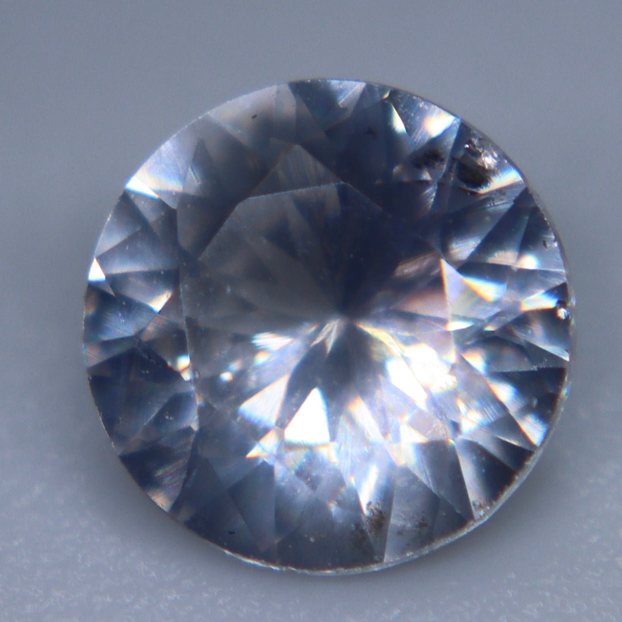 0.68ct Natural White Sapphire – Untreated Round Ceylon Gemstone - Sapphirepal
