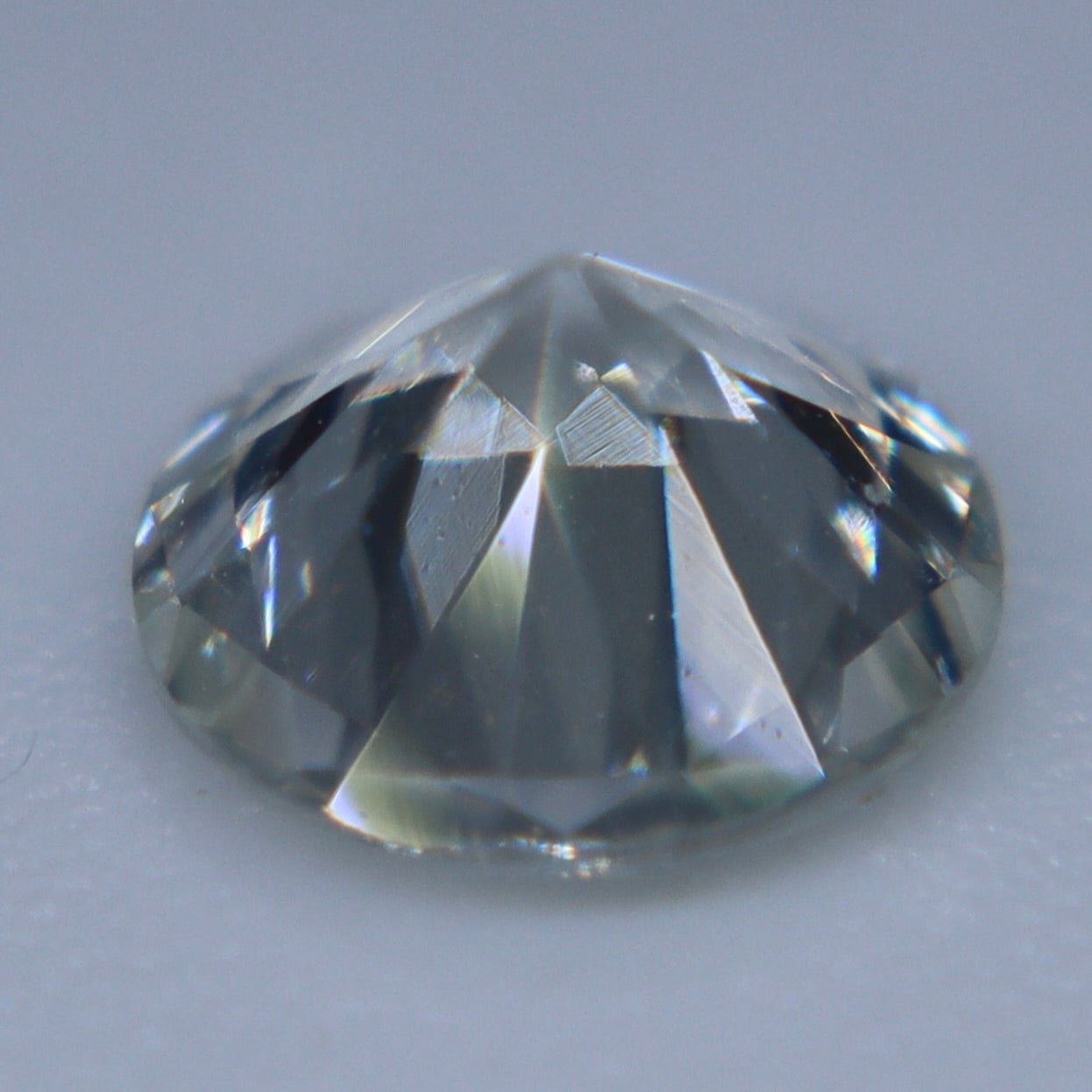 0.70ct Natural White Sapphire – Untreated Round Ceylon Gemstone - Sapphirepal