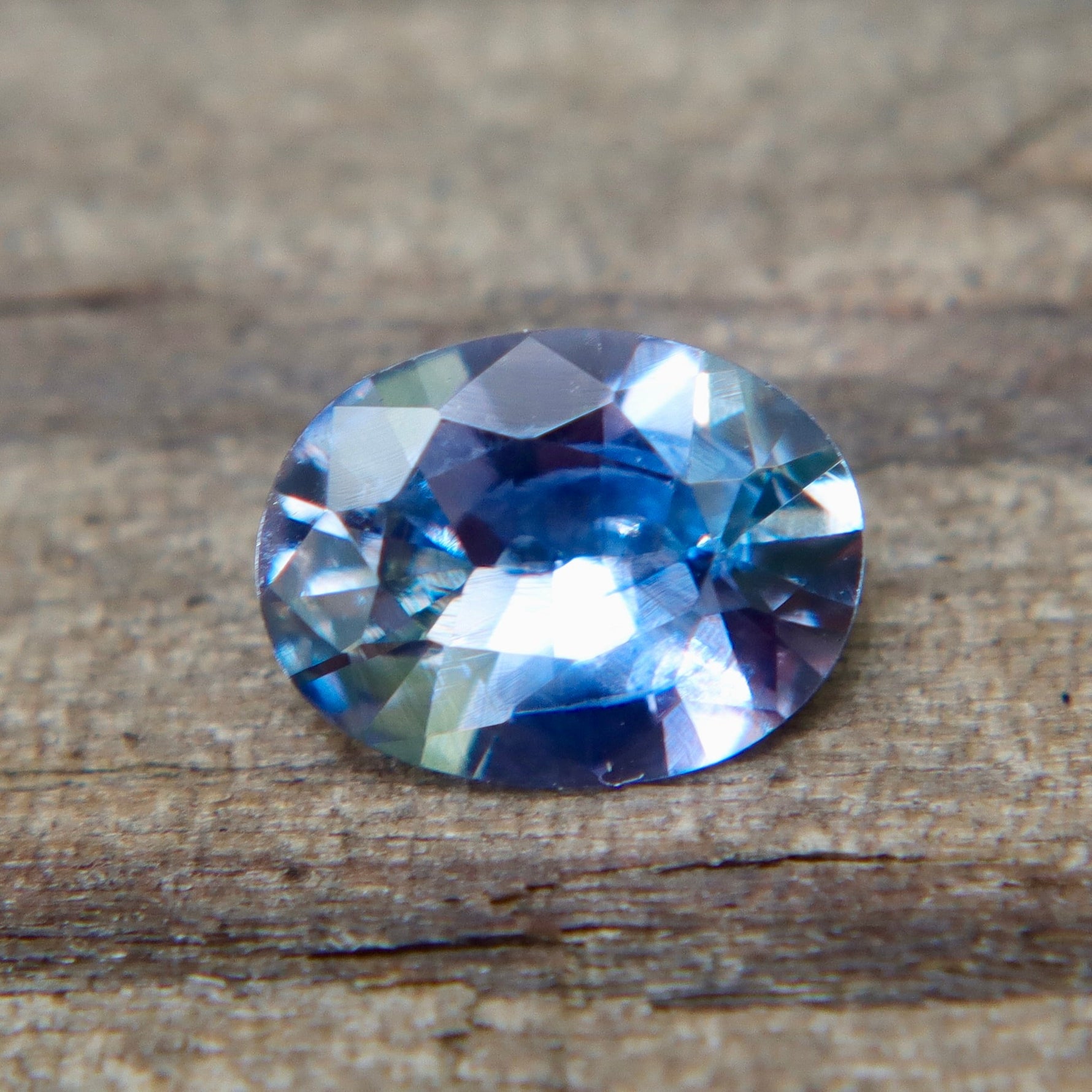 0.80 ct Natural Blue - Pink Sapphire – Oval Cut, Eye Clean, Ceylon (Untreated) | Earth - Sourced Loose Sapphire from Australia - Sapphirepal