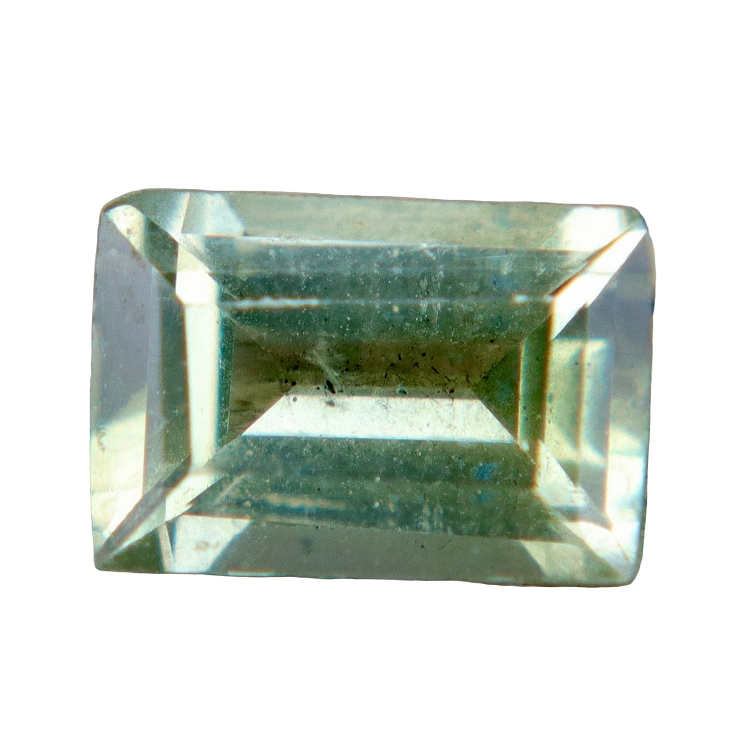 0.85 Carat Natural Green Sapphire – Step Cut (Ceylon, Untreated, SI) - Sapphirepal