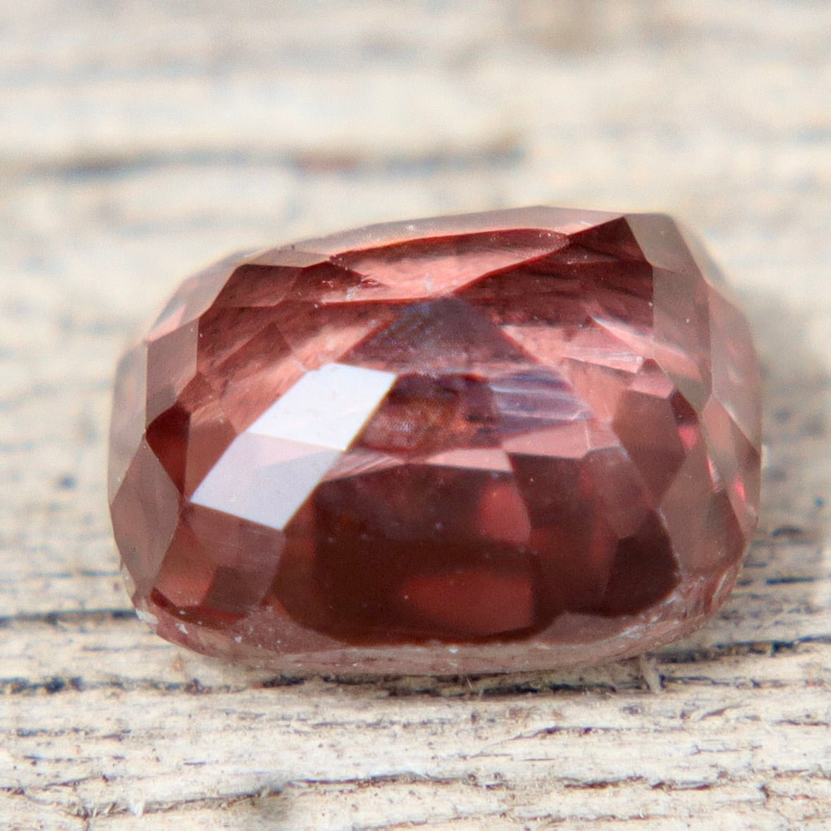 0.85 Carat Unheated Natural Brown Sapphire – Cushion Cut Madagascan Gemstone - Sapphirepal