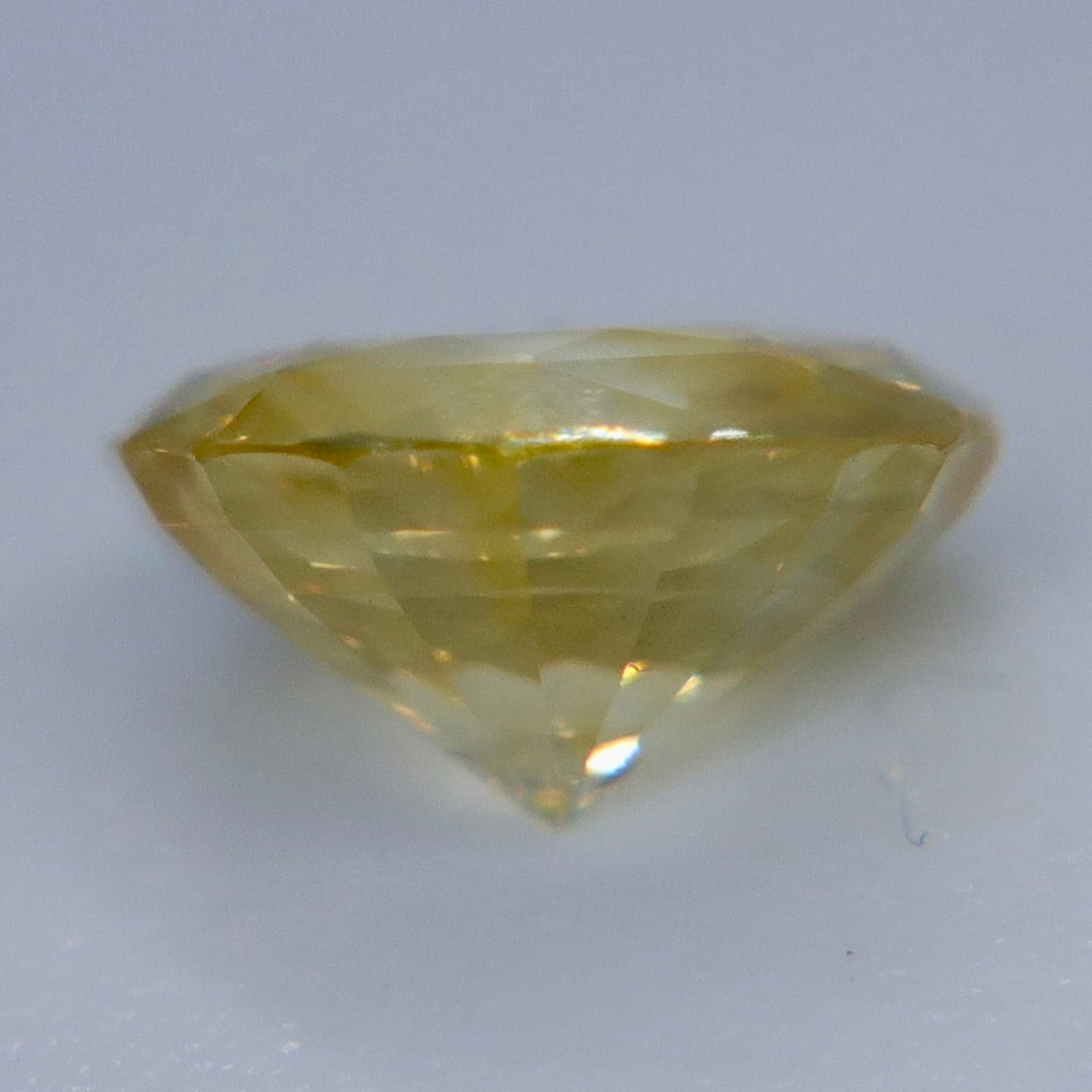 0.86 Carat Natural Yellow Sapphire – Round Cut Heated Ceylon Gemstone - Sapphirepal