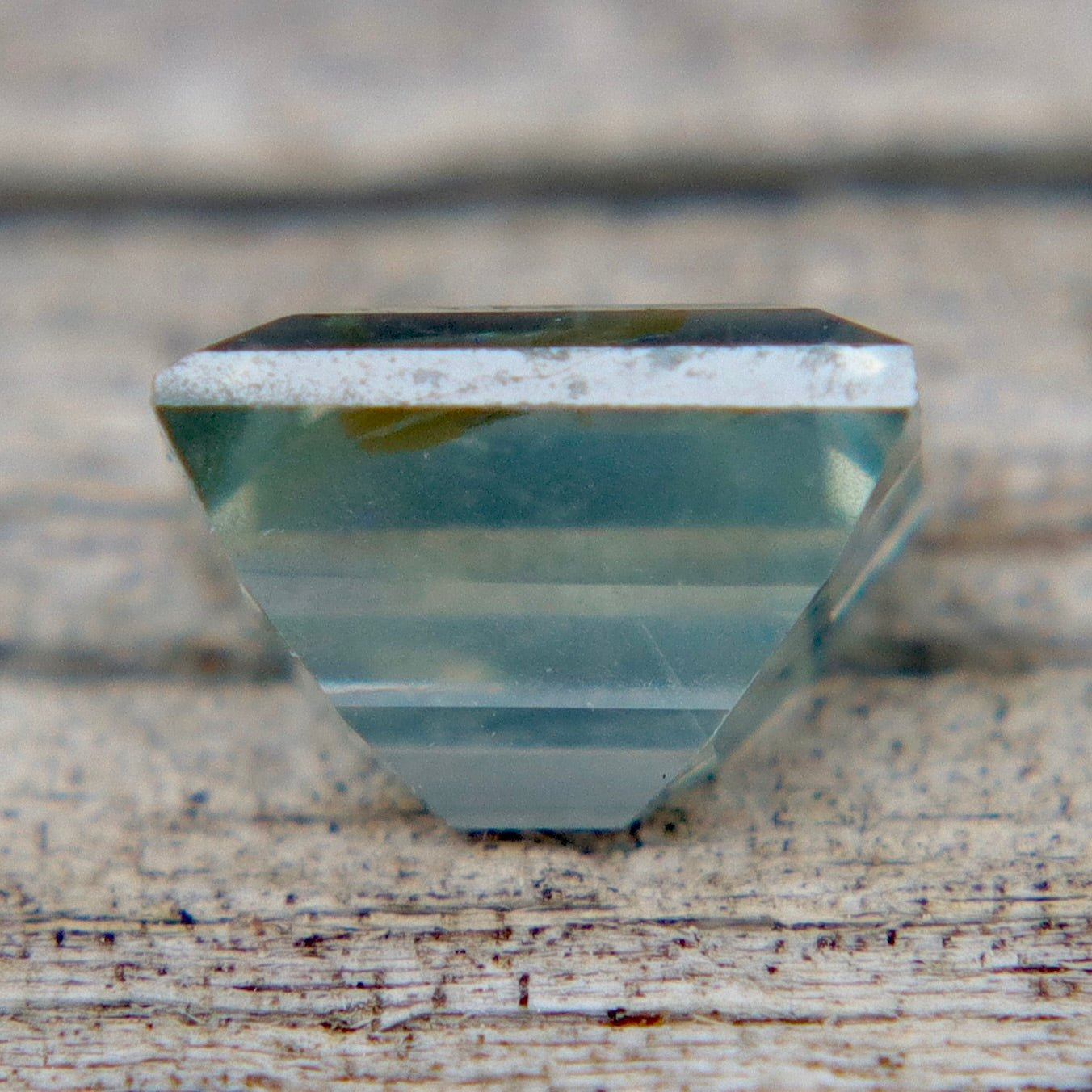0.90 Carat Natural Aqua - Green Sapphire – Rectangular Step Cut (Madagascar, Untreated) - Sapphirepal