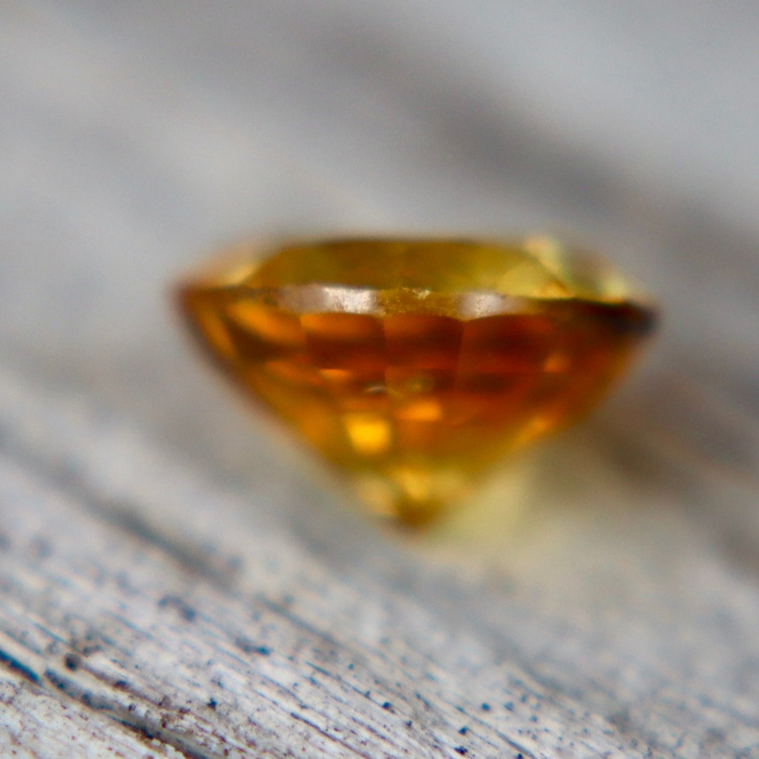 0.90 Carat Natural Yellow Sapphire with Green Band | Ceylon Origin | Ethical Unheated Gemstone - Sapphirepal