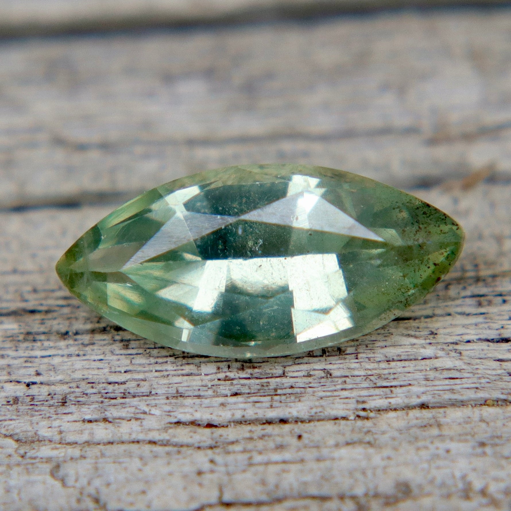 0.90 ct Natural Green Sapphire – Marquise Cut (Madagascar, Unheated & Untreated) - Sapphirepal