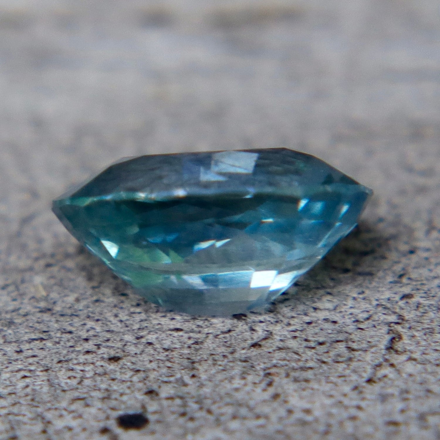 0.95ct Natural Blue Green Sapphire | Oval Cut Unheated Untreated Loose Gemstone - Sapphirepal