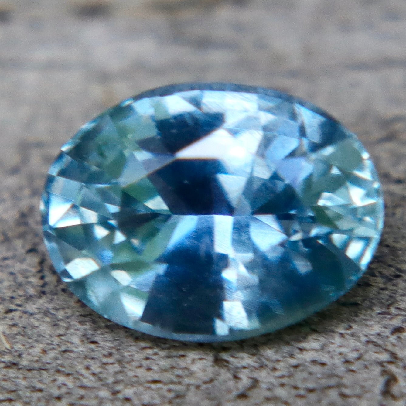 0.95ct Natural Blue Green Sapphire | Oval Cut Unheated Untreated Loose Gemstone - Sapphirepal