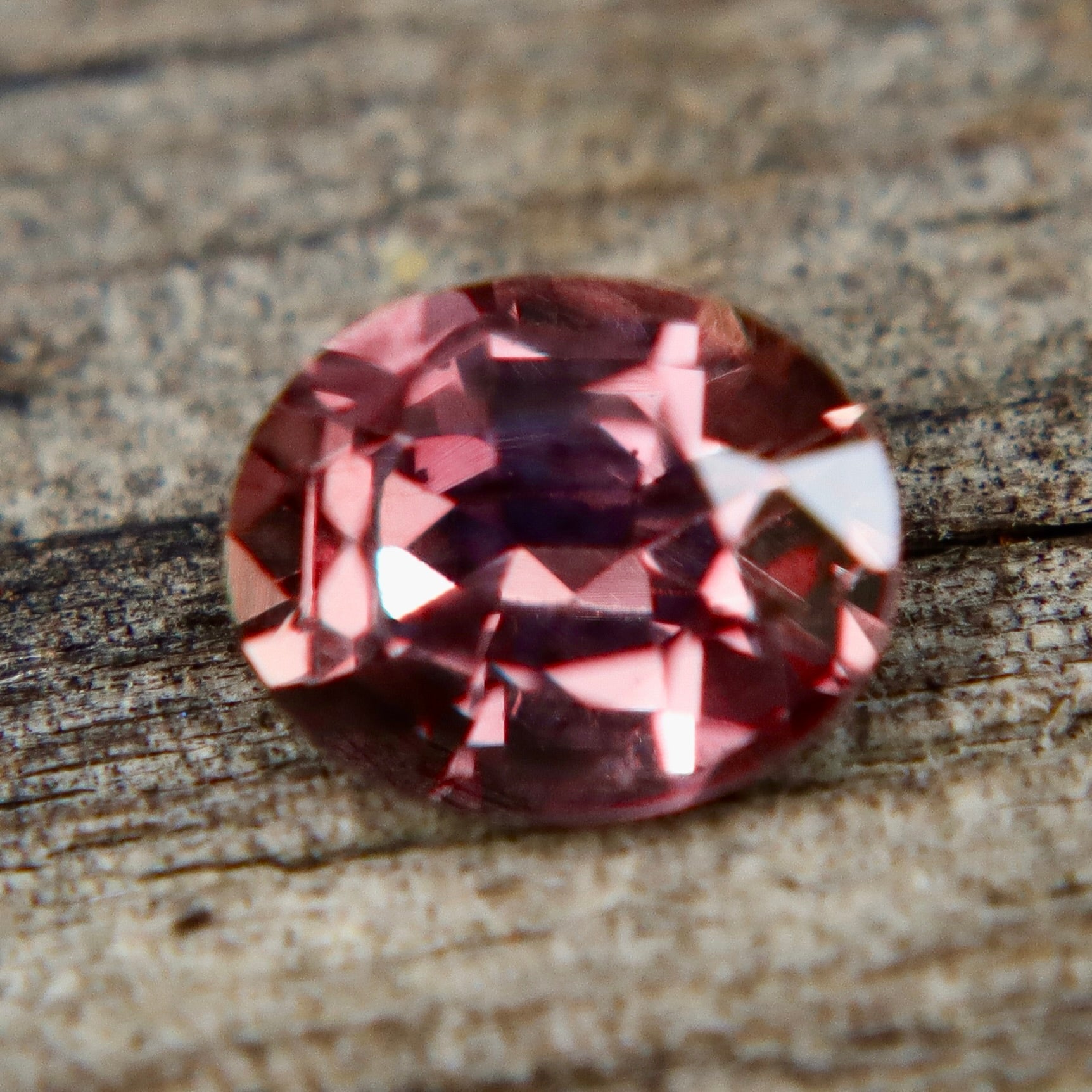1.00 Carat Unheated Natural Brown Sapphire – Madagascan Origin - Sapphirepal