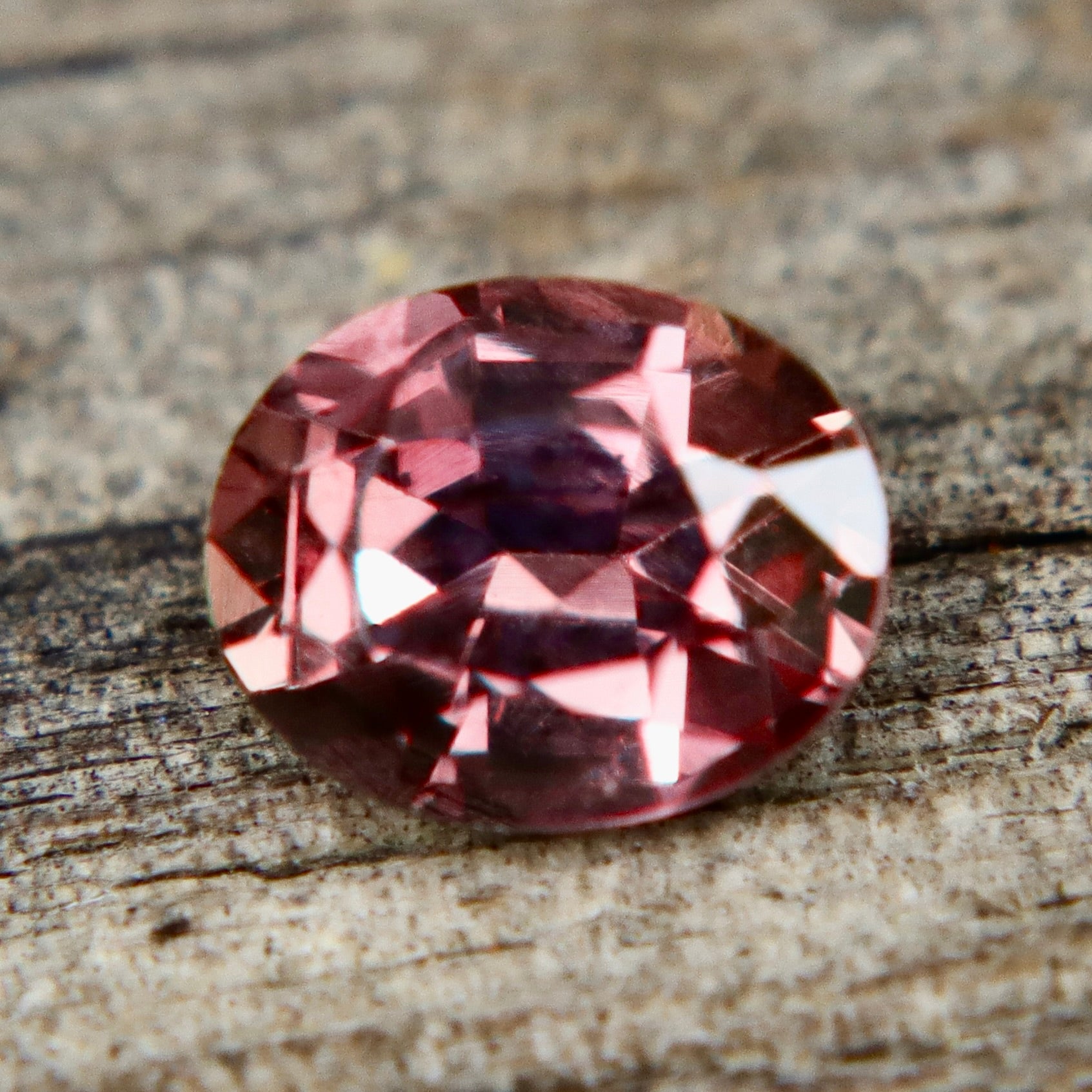 1.00 Carat Unheated Natural Brown Sapphire – Madagascan Origin - Sapphirepal