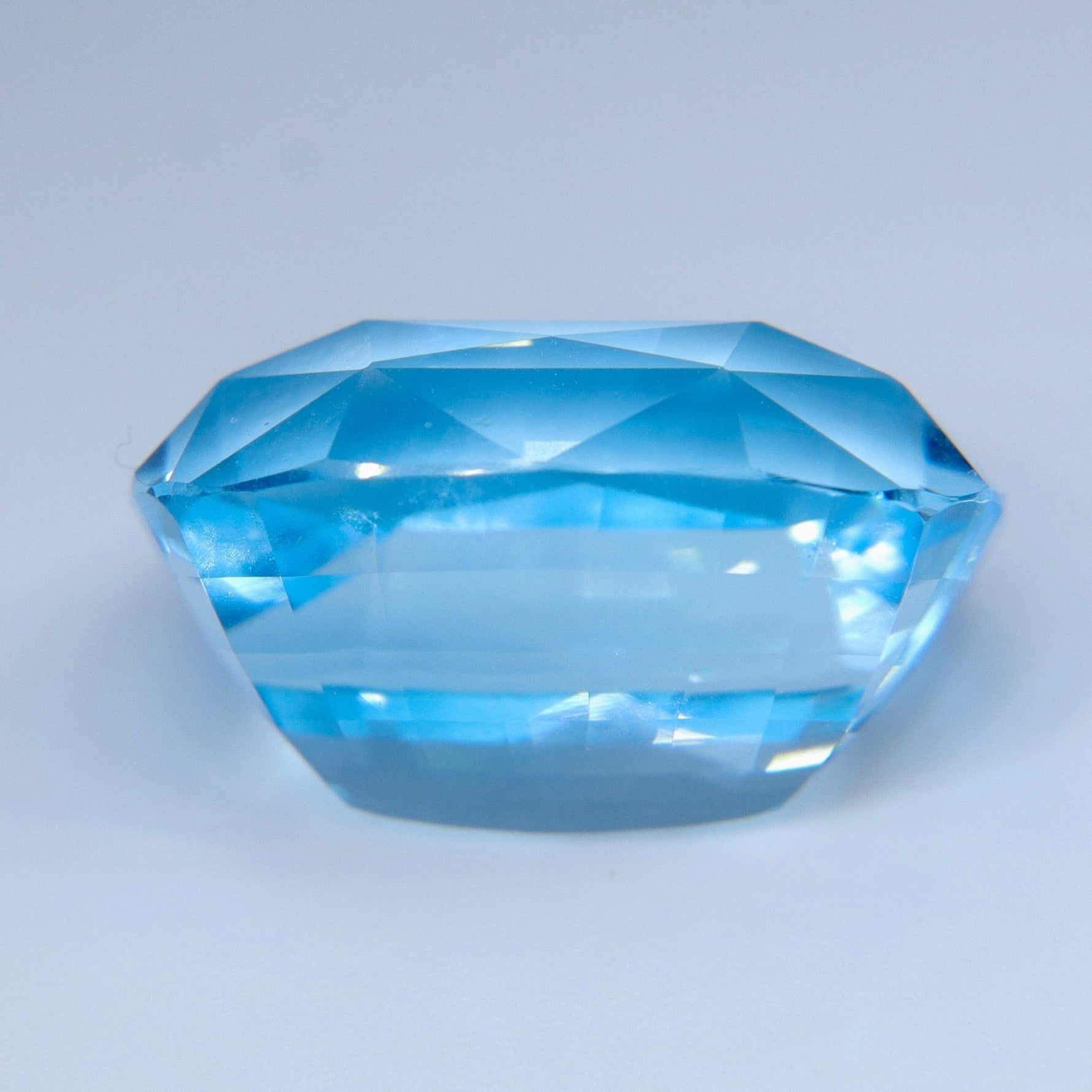 100% Natural Blue Topaz 23 Carat Cushion Cut | Ceylon VVS | Loose Faceted Gemstone - Sapphirepal