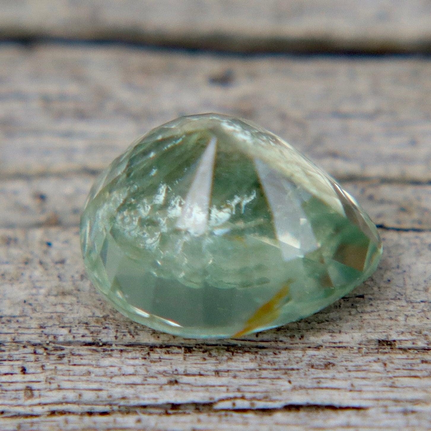 1.03 ct Natural Green Sapphire – Pear Cut (Ceylon, Unheated &amp; Untreated) - Sapphirepal
