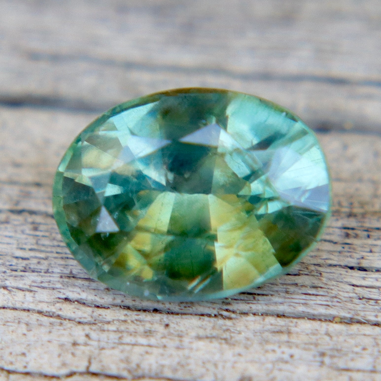 1.10ct Natural Parti Sapphire – Oval Cut (Madagascar, Unheated, Eye Clean) - Sapphirepal