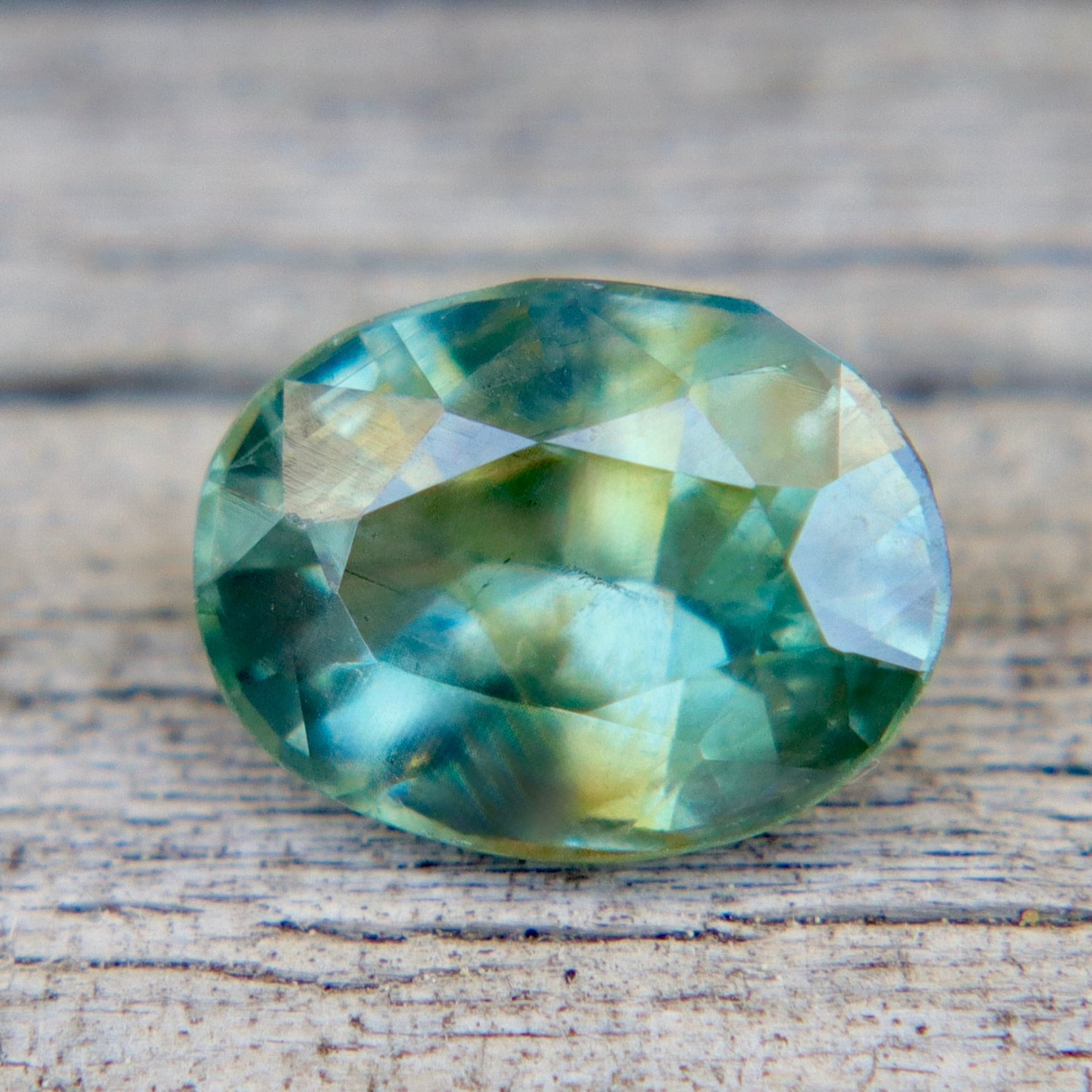 1.10ct Natural Parti Sapphire – Oval Cut (Madagascar, Unheated, Eye Clean) - Sapphirepal