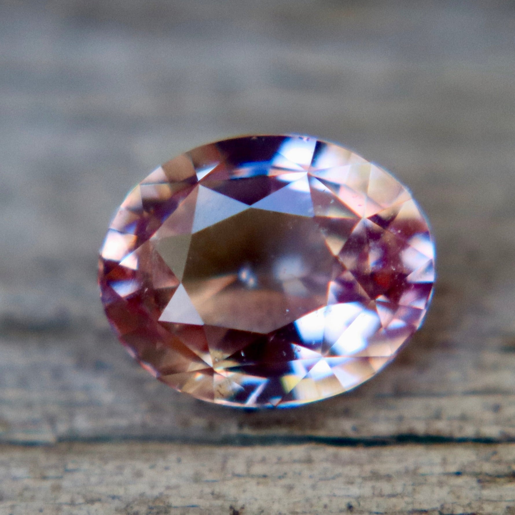 1.24 Carat Natural Padparadscha Sapphire – Unheated Oval Cut Ceylon Gemstone - Sapphirepal