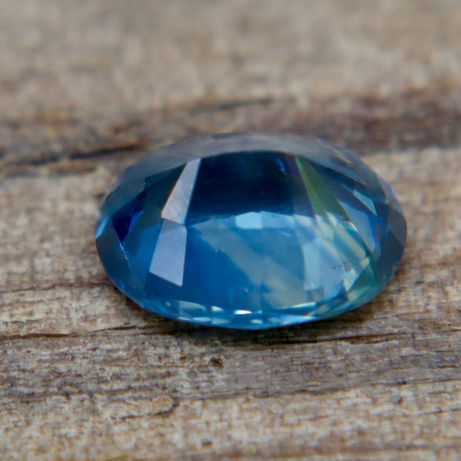 1.27ct Australian Natural Blue Sapphire (Green Undertone) – Oval Cut | VS Clarity - Sapphirepal