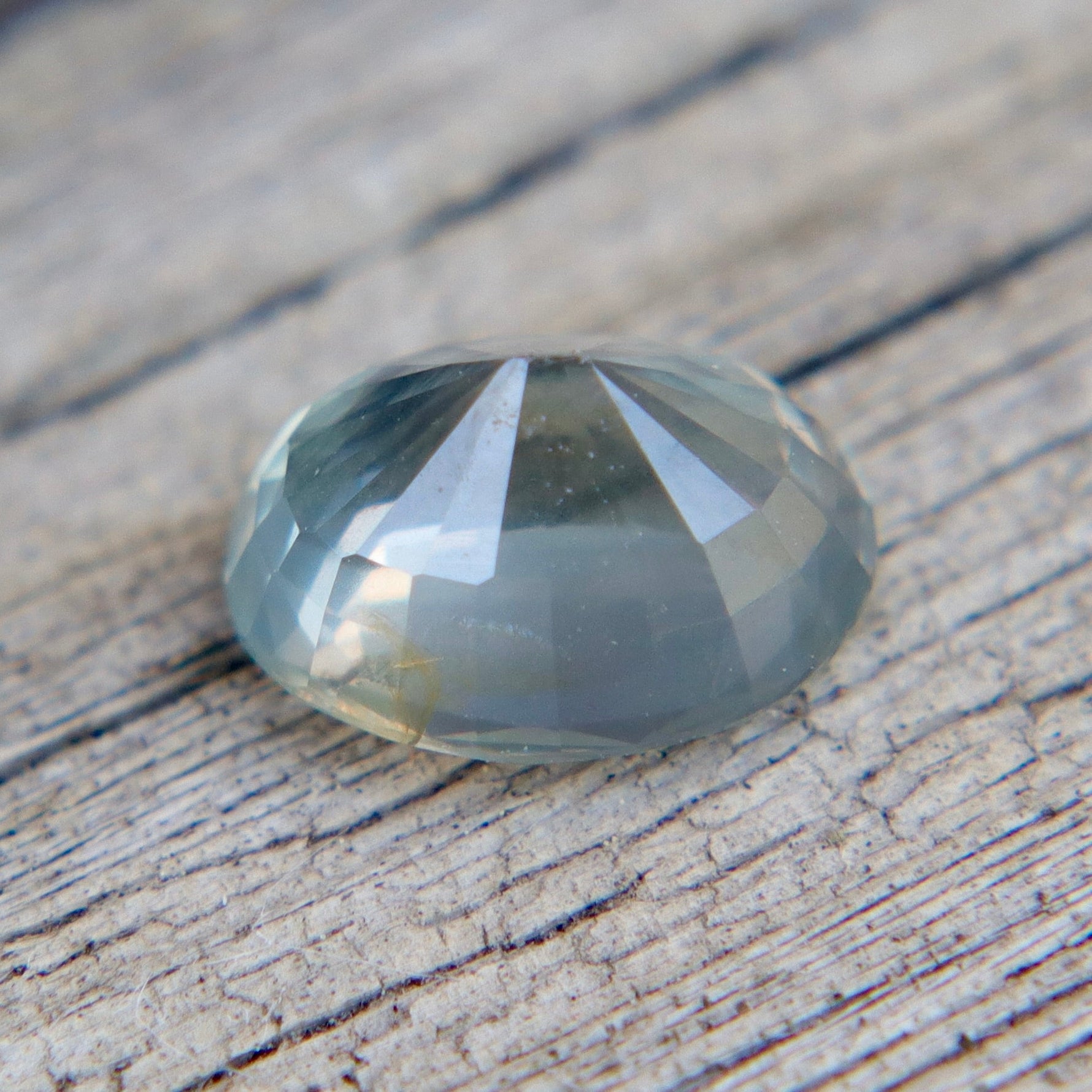 1.30ct Natural Gray Sapphire – Oval Cut (Ceylon, Unheated & Untreated, I Clarity) - Sapphirepal