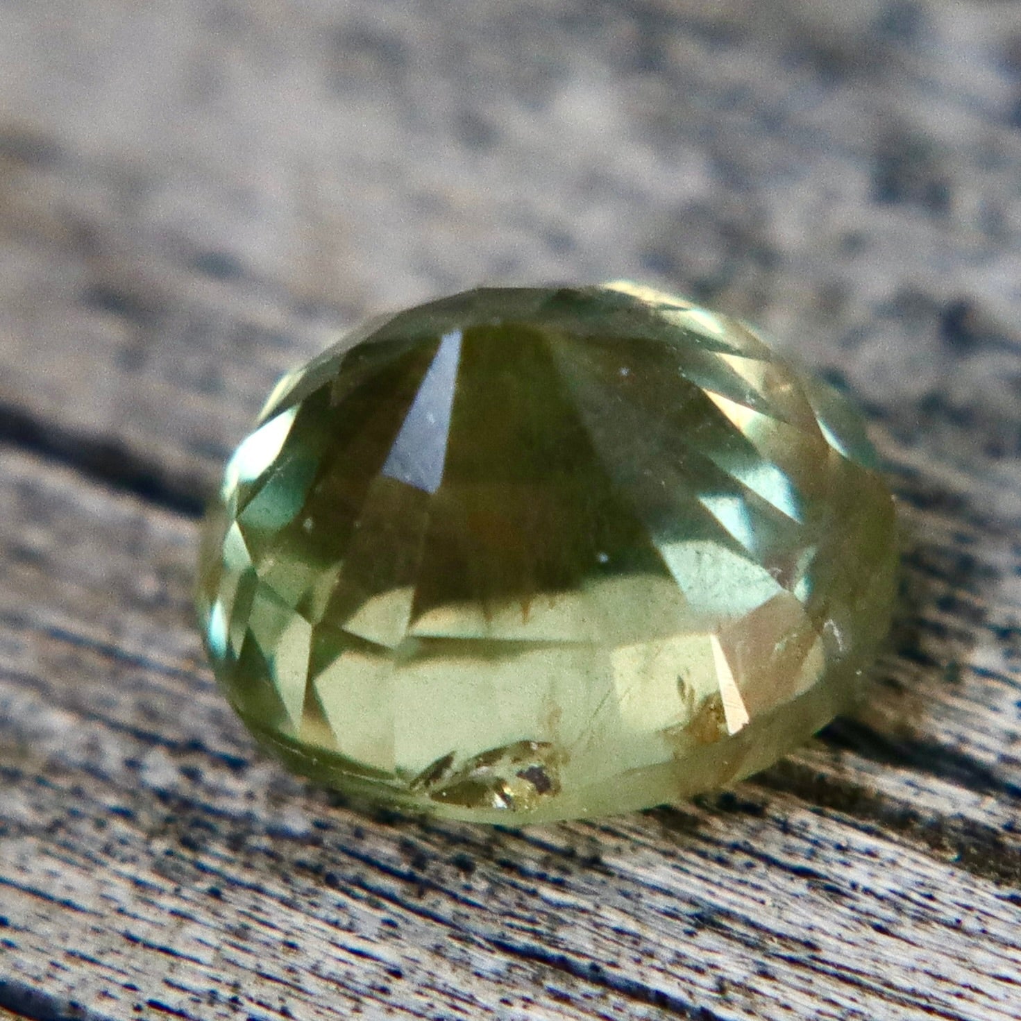 1.36ct Natural Green Sapphire – Oval Cut (Ceylon, Unheated & Untreated) - Sapphirepal