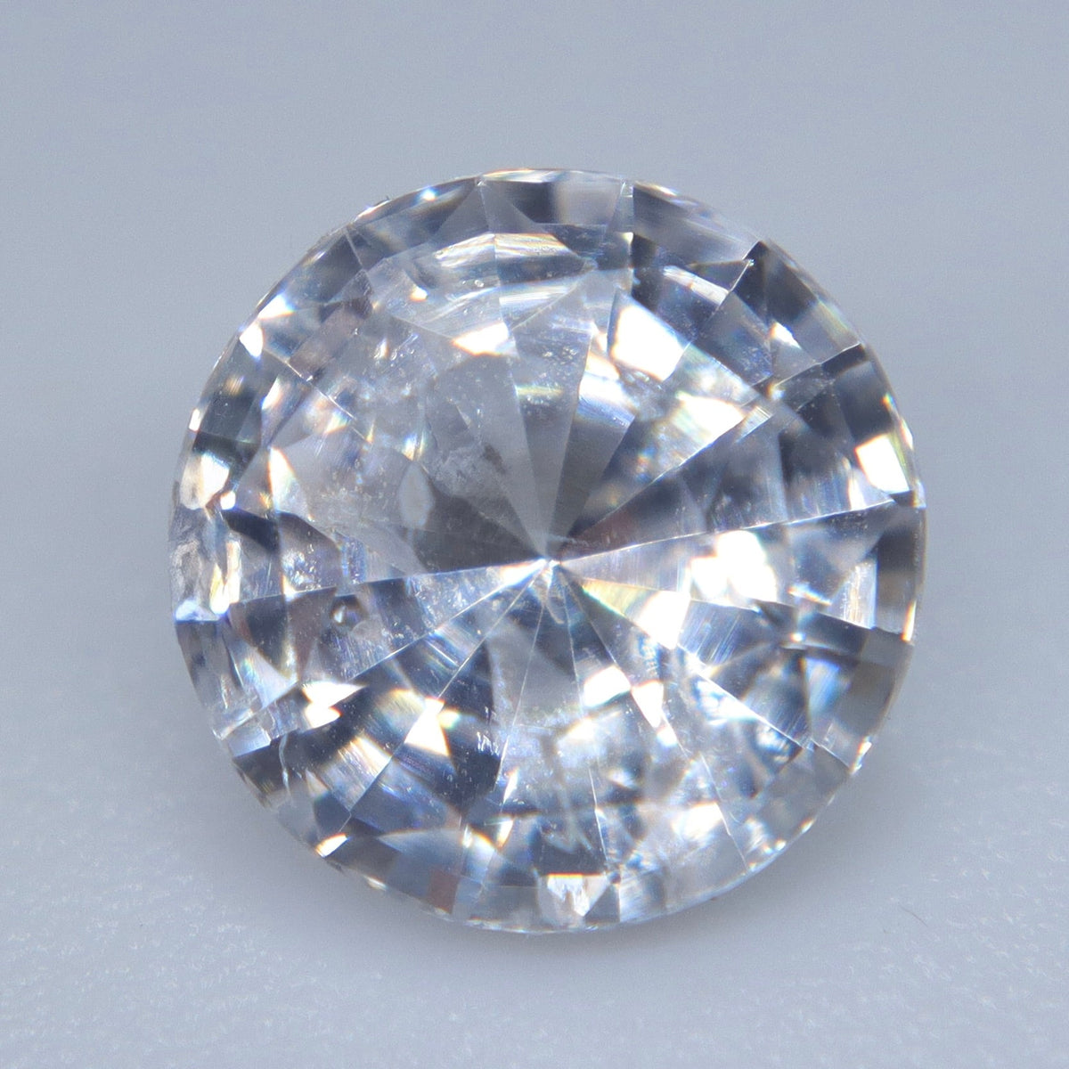 1.38ct Natural White Sapphire – Round Cut Ceylon Gemstone - Sapphirepal