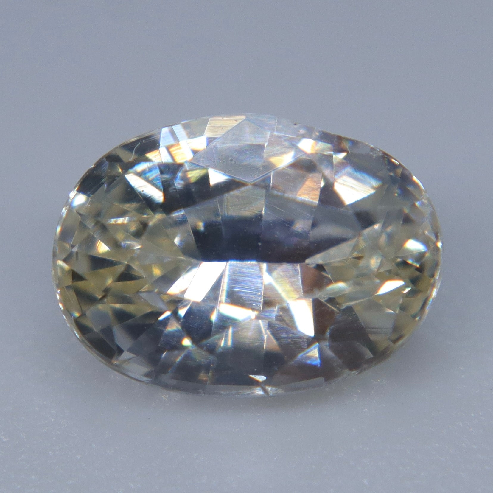 1.45ct Natural Sapphire with Yellow Hint – Ceylon Oval Cut - Sapphirepal