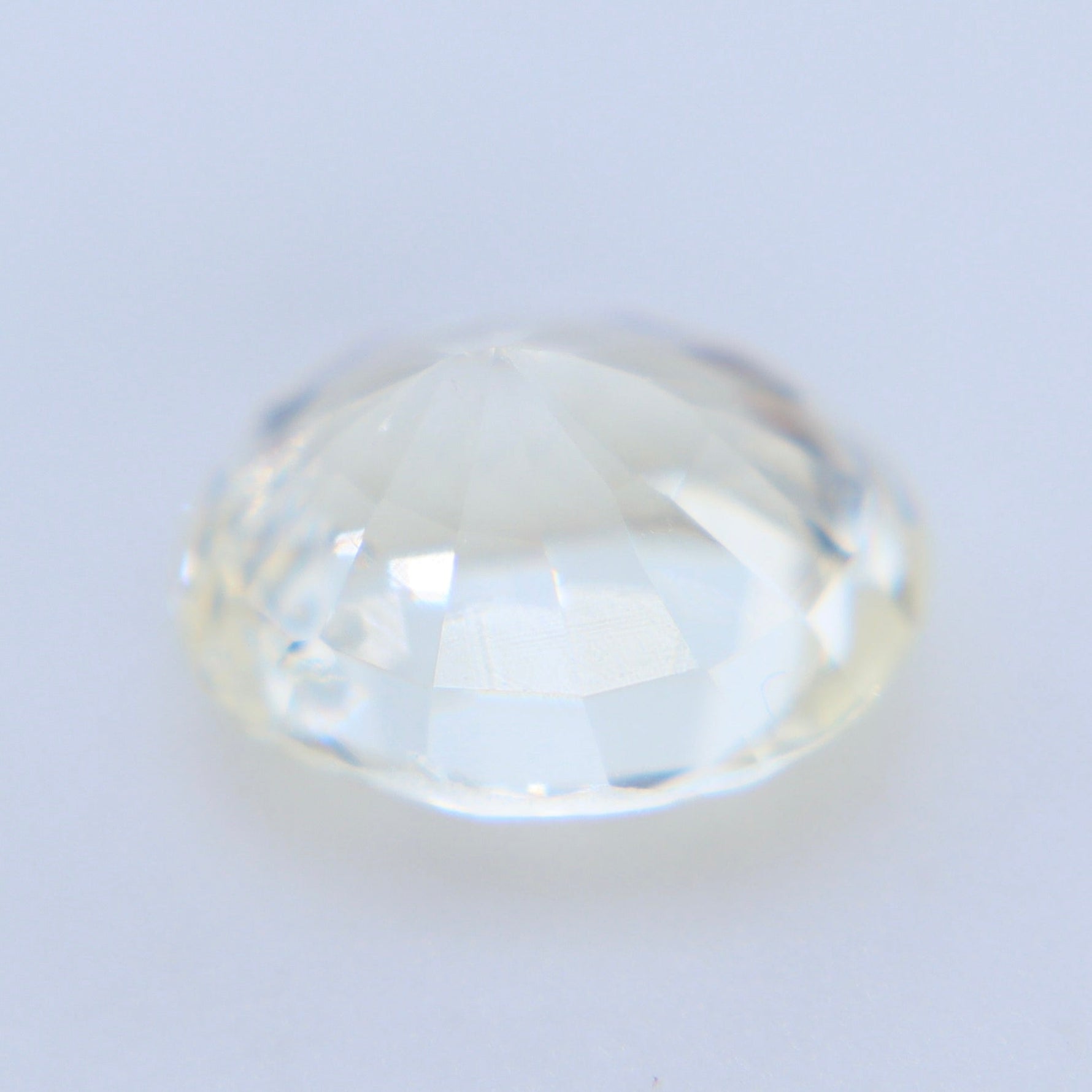 1.50 Carat Natural White Sapphire | Oval Cut | Unheated Ceylon Gemstone - Sapphirepal