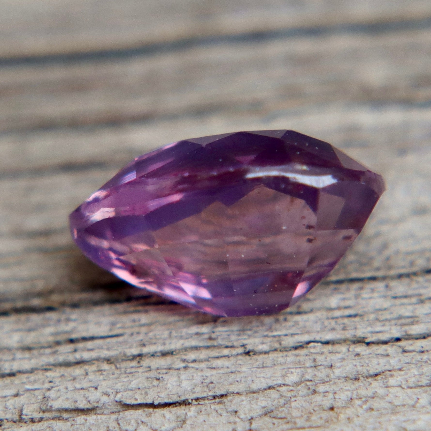 1.65 Carat Purplish Pink Sapphire – Pear Cut | Unheated Ceylon Natural Gemstone - Sapphirepal