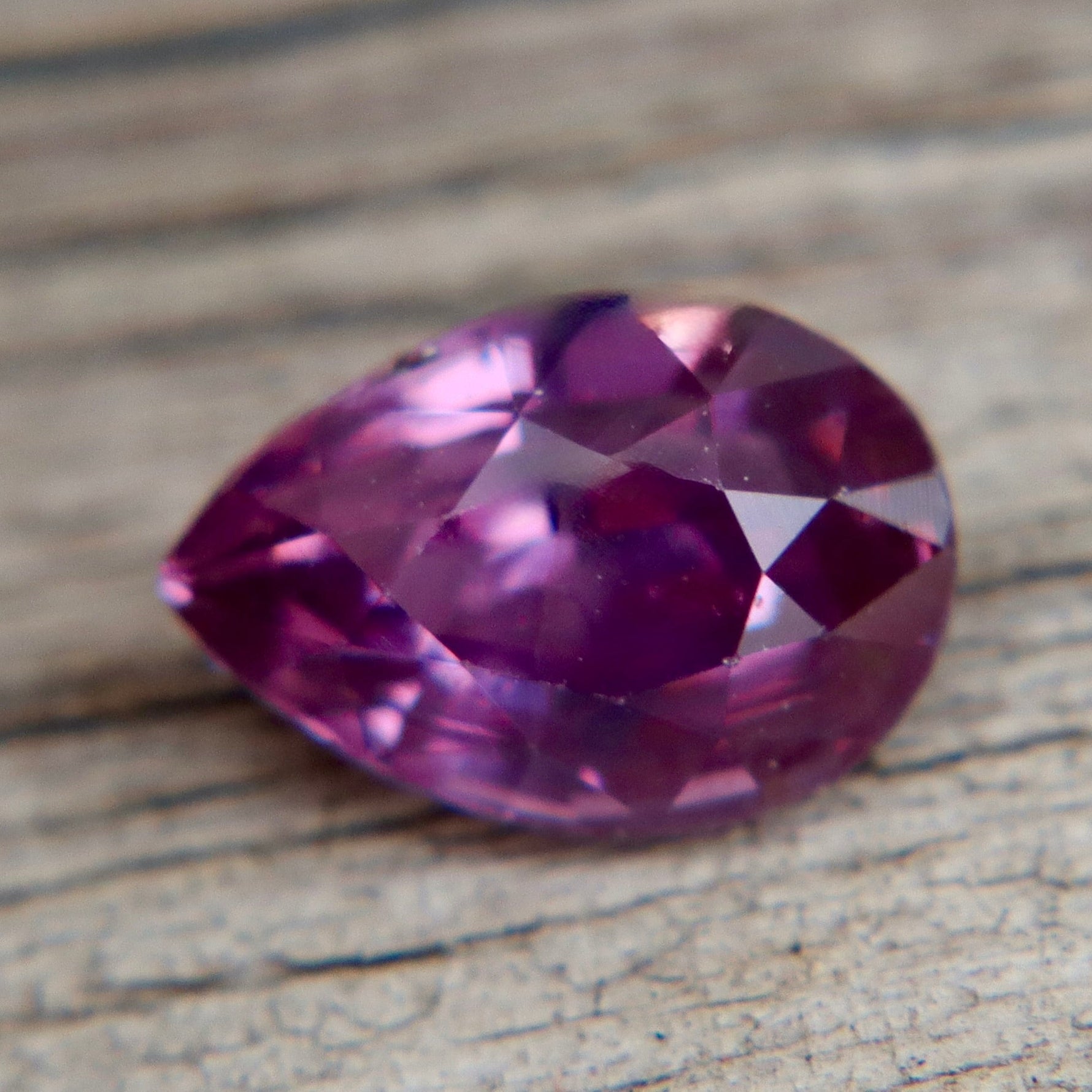 1.65 Carat Purplish Pink Sapphire – Pear Cut | Unheated Ceylon Natural Gemstone - Sapphirepal