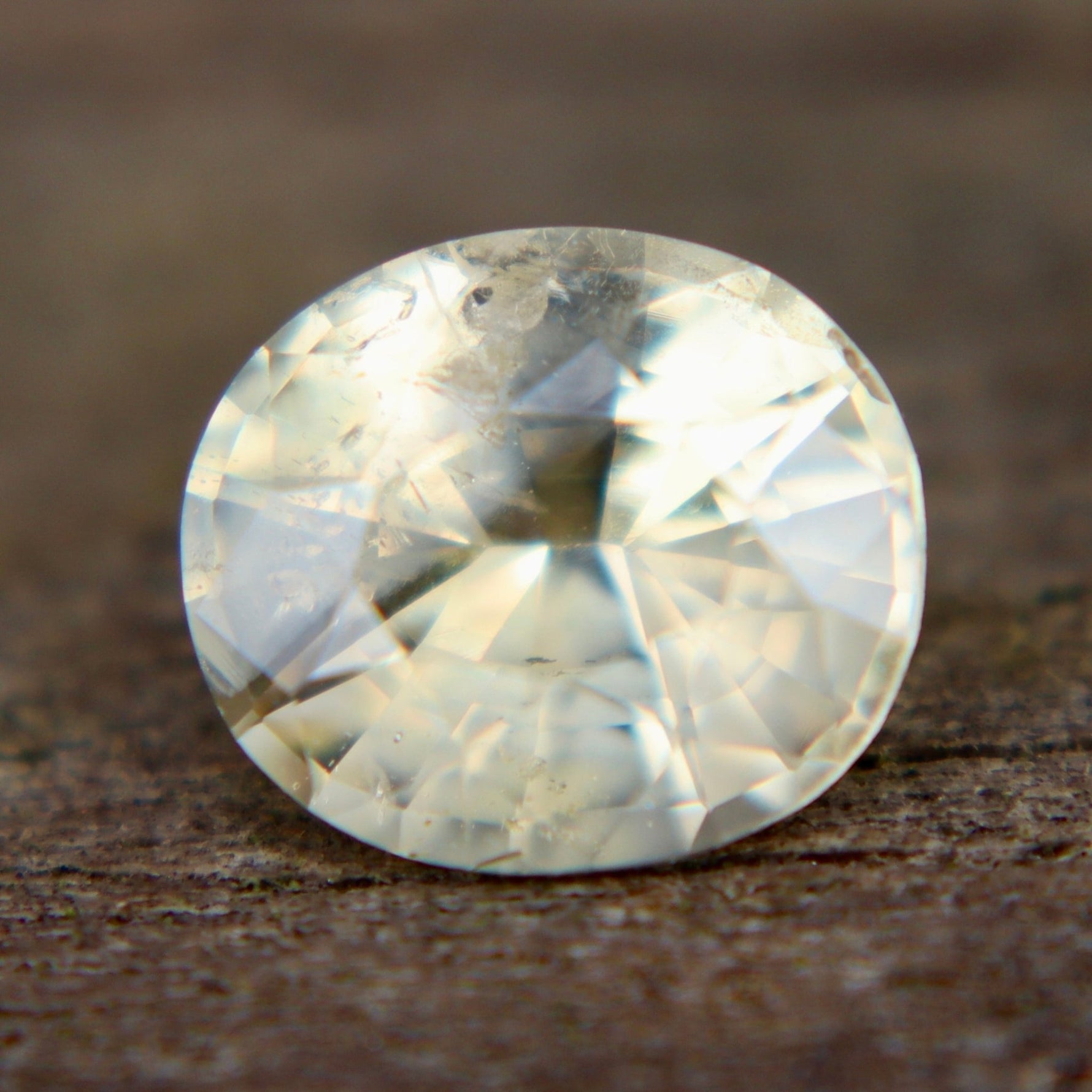1.73 Carat Natural Yellow Sapphire – Oval Cut | Unheated Gem from Ceylon - Sapphirepal