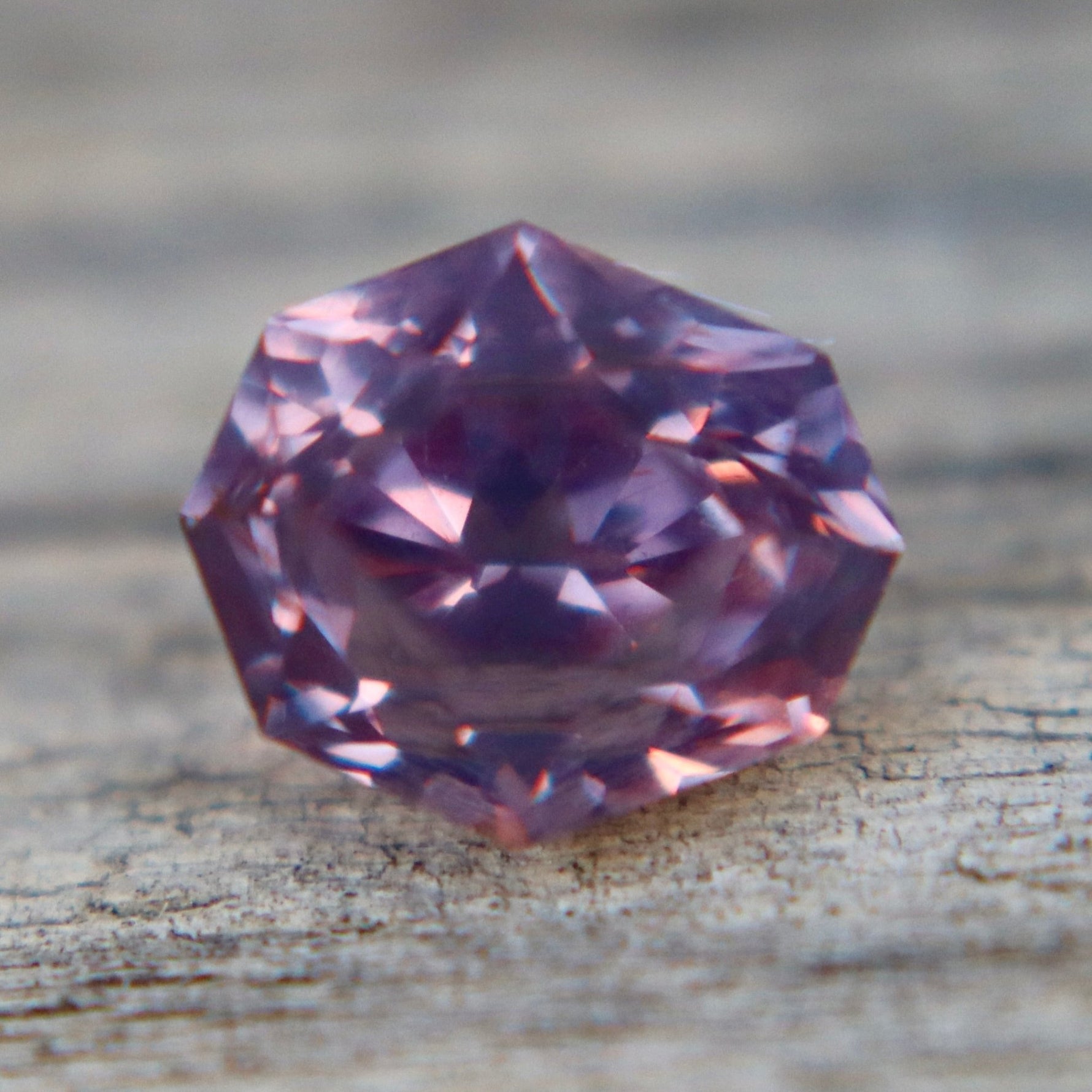 1.97ct Natural Pinkish Purple Ceylon Spinel (Freeform Cut) | Eye Clean - Sapphirepal