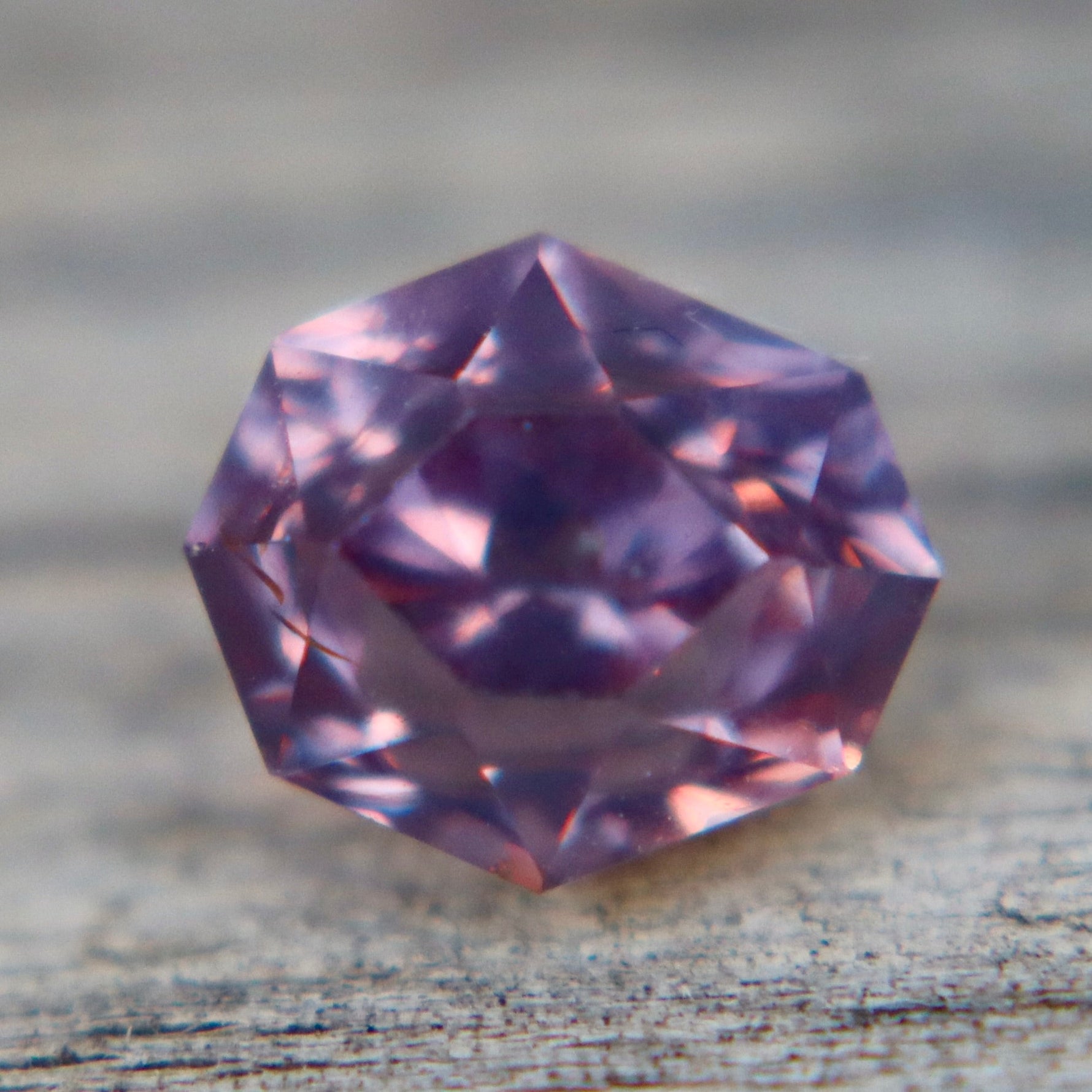 1.97ct Natural Pinkish Purple Ceylon Spinel (Freeform Cut) | Eye Clean - Sapphirepal