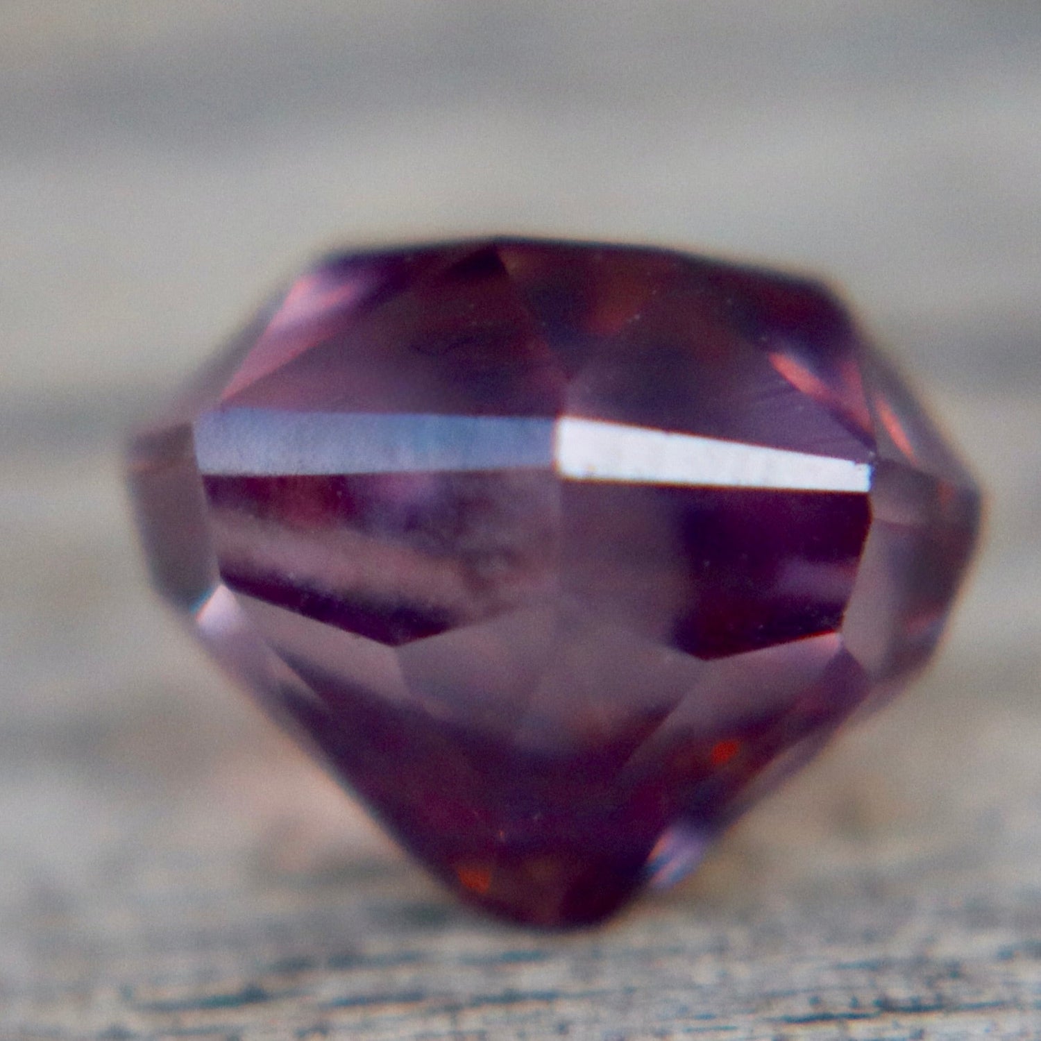 1.97ct Natural Pinkish Purple Ceylon Spinel (Freeform Cut) | Eye Clean - Sapphirepal