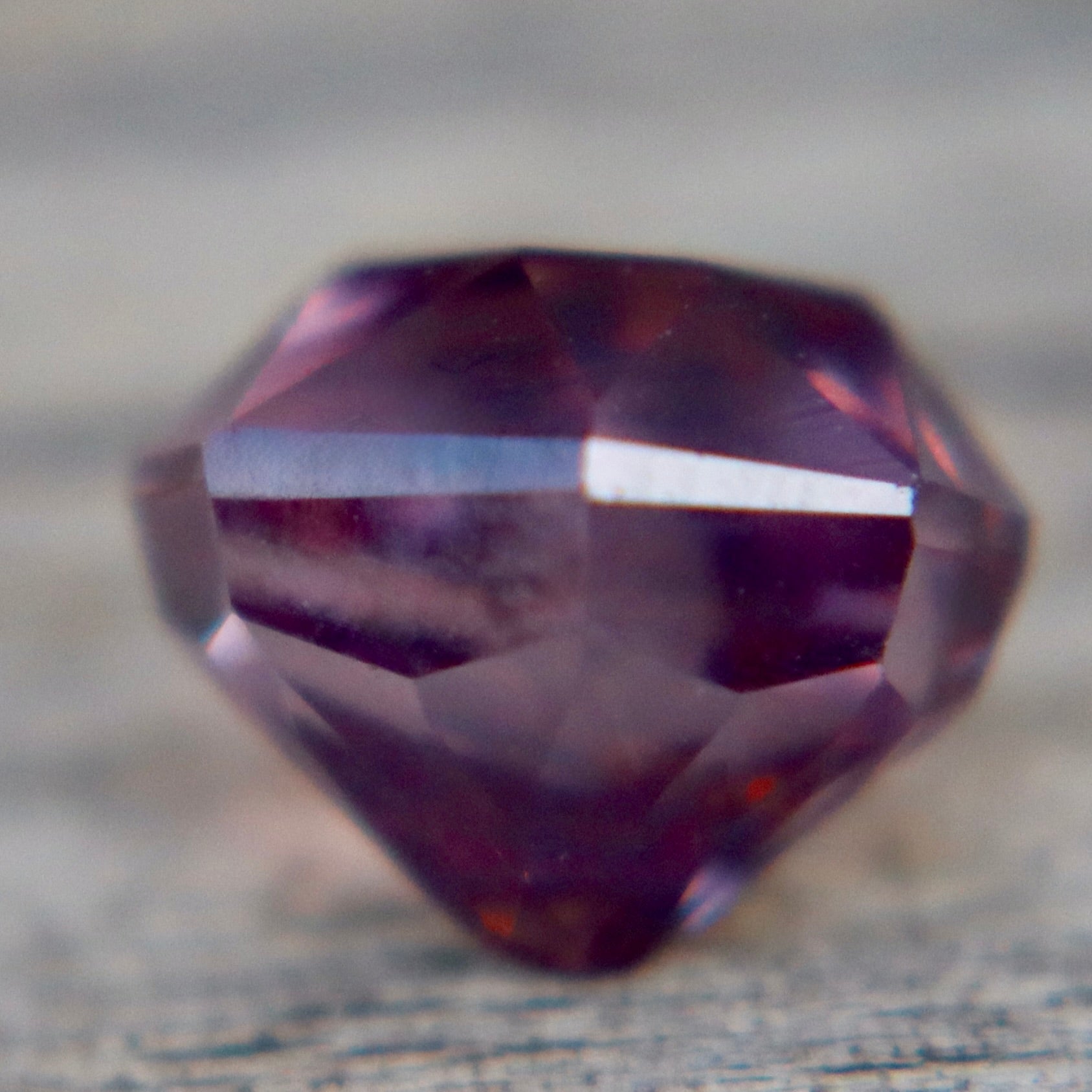1.97ct Natural Pinkish Purple Ceylon Spinel (Freeform Cut) | Eye Clean - Sapphirepal