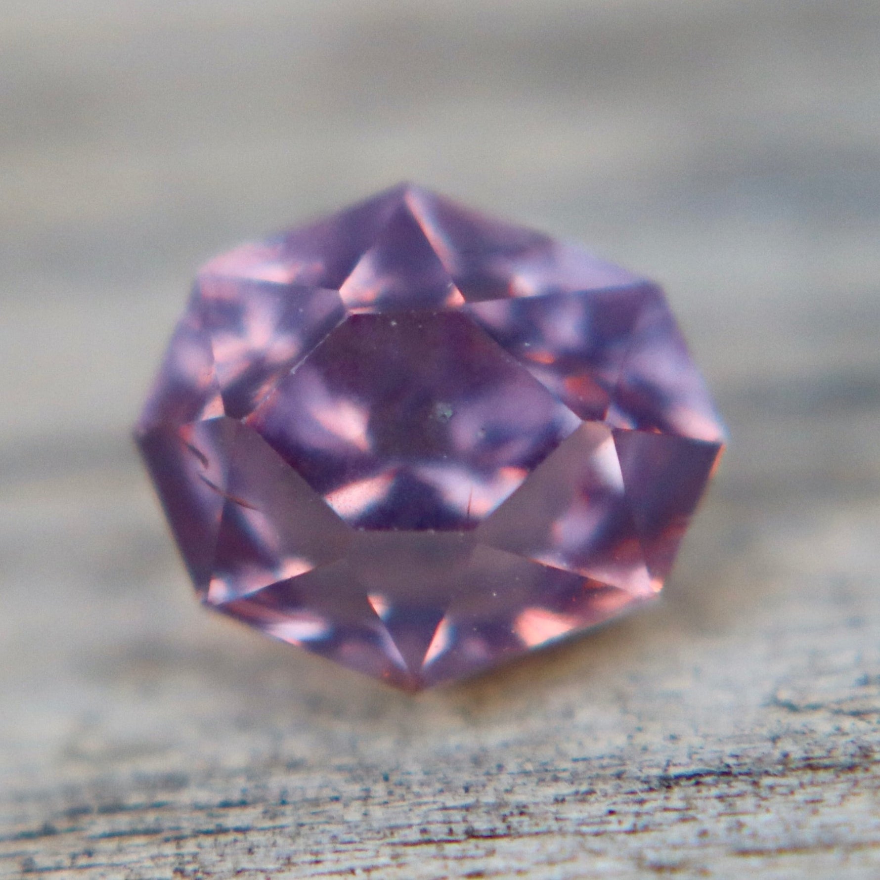 1.97ct Natural Pinkish Purple Ceylon Spinel (Freeform Cut) | Eye Clean - Sapphirepal