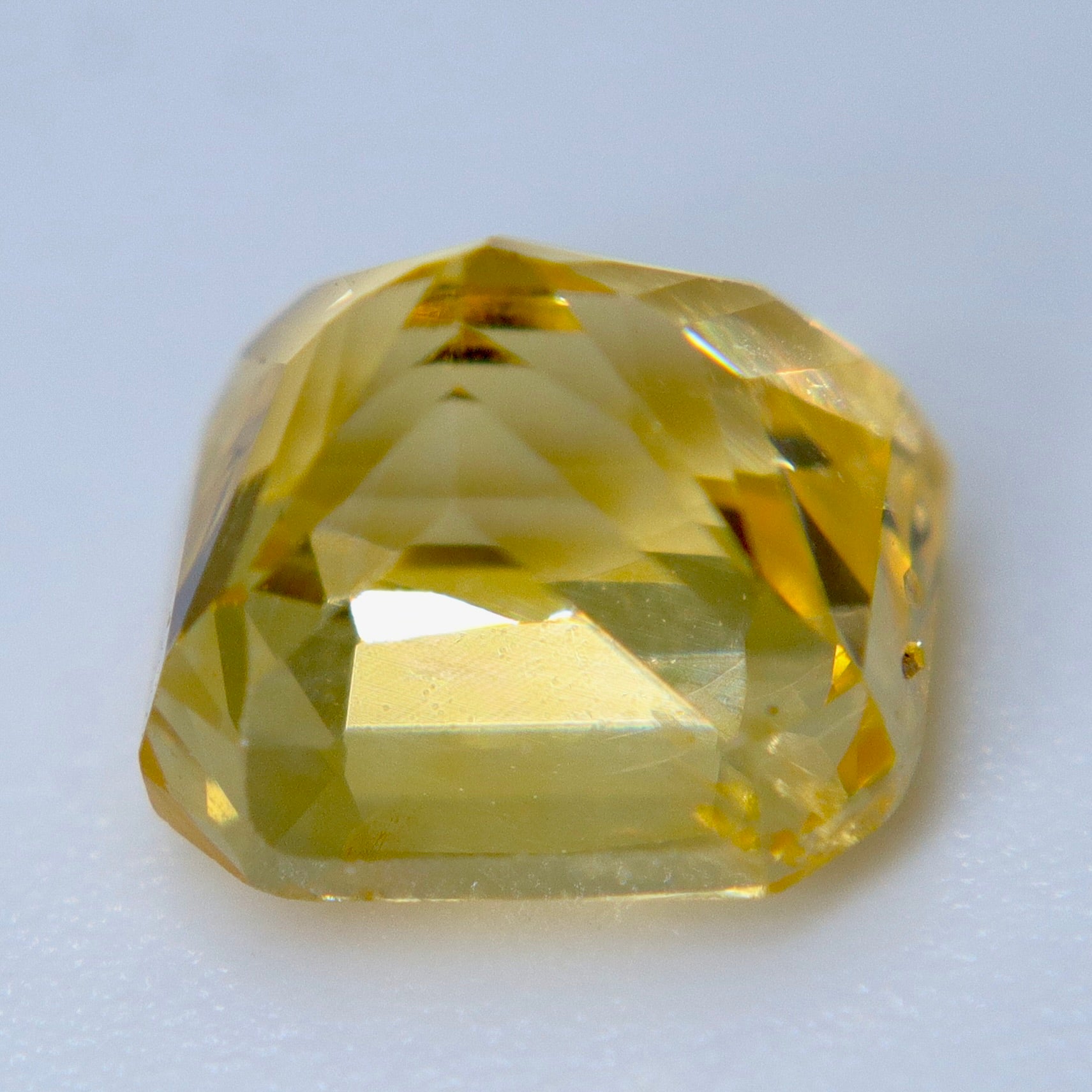 2.00ct Natural Unheated Yellow Sapphire – Radiant Cut Ceylon Sapphire - Sapphirepal