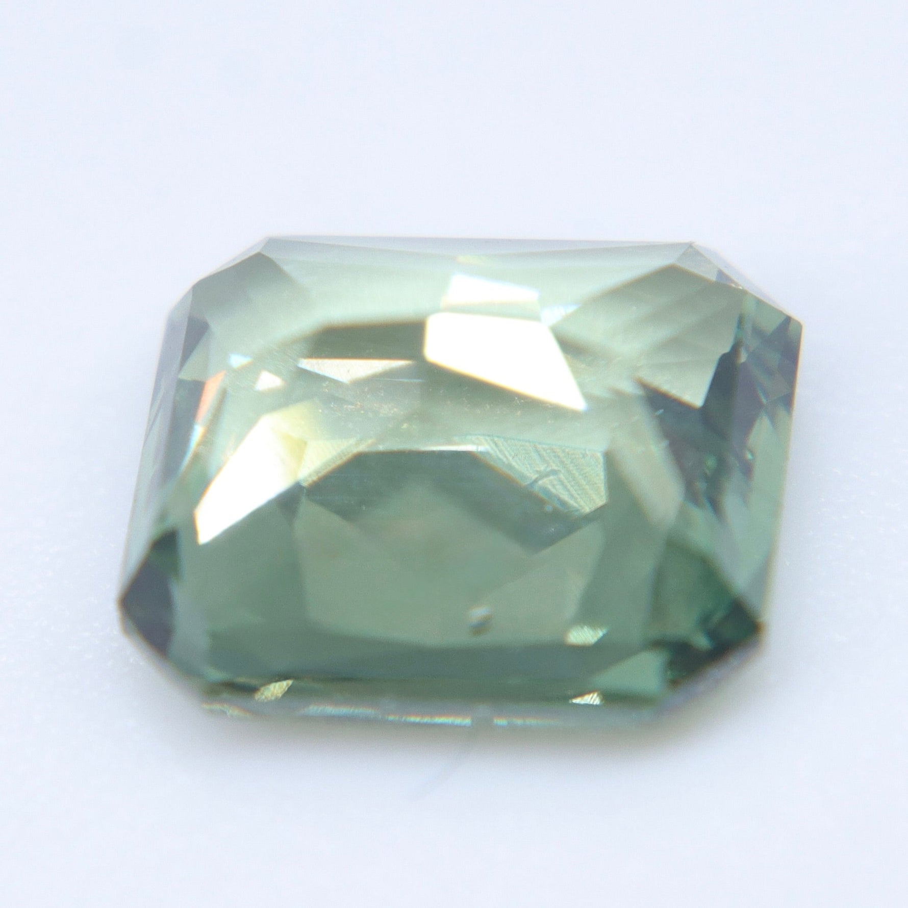 2.02ct Natural Alexandrite Chrysoberyl – Octagon Scissors Cut Color Change Gemstone - Sapphirepal