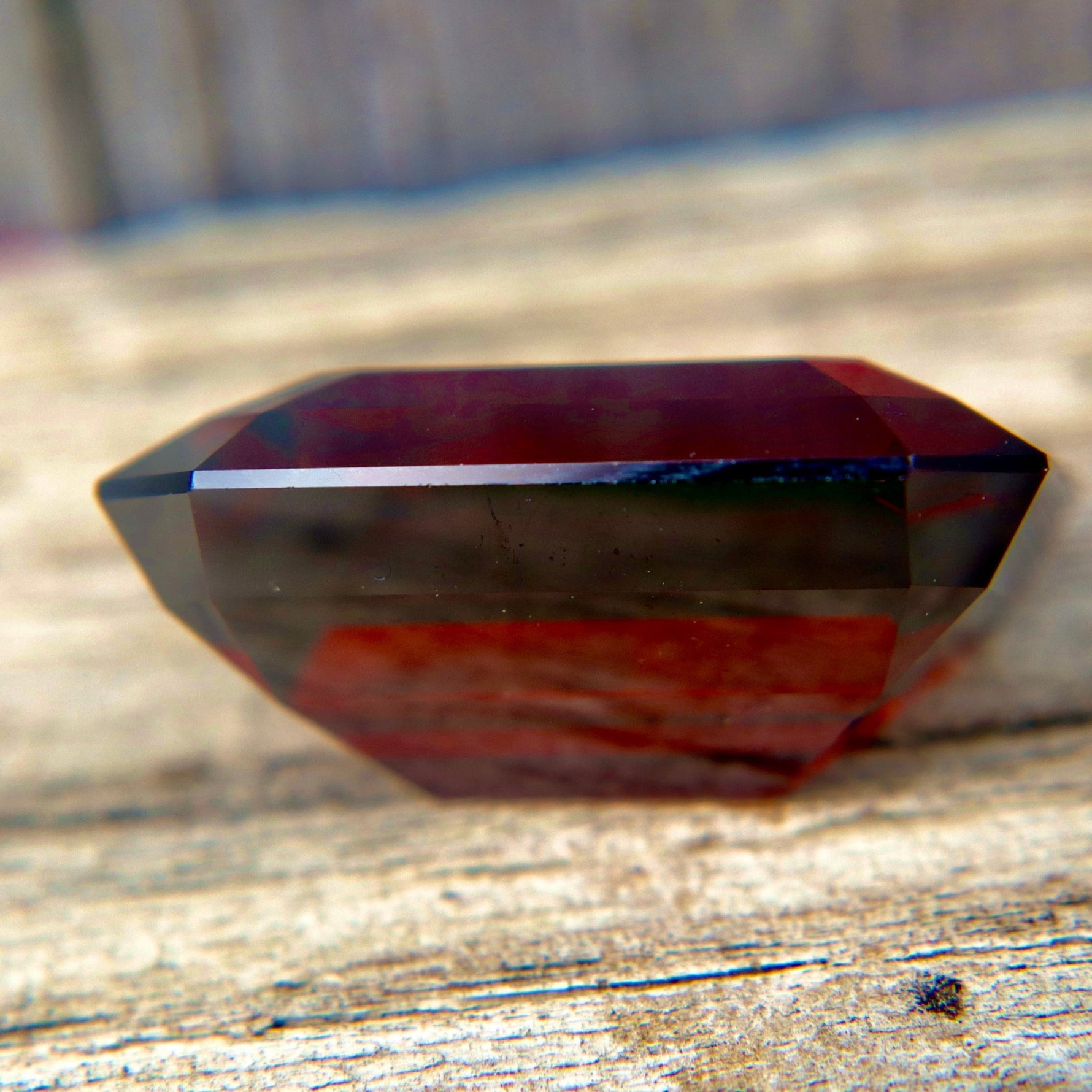 20.67 Carat Natural Garnet Emerald Cut | VVS Ceylon Earth - Sourced Gemstone - Sapphirepal