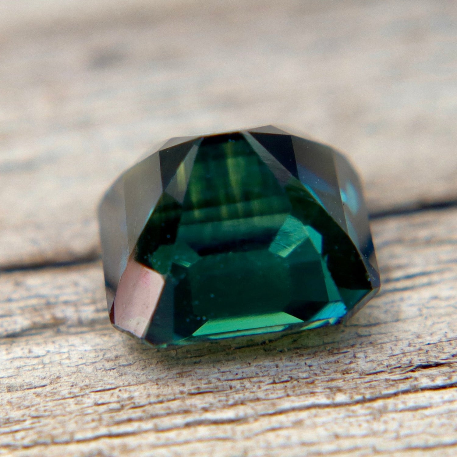 2.07 Carat Natural Australian Green Sapphire – Asscher Cut Eye - Clean Loose Sapphire for Engagement Ring (Authenticity Confirmed) - Sapphirepal