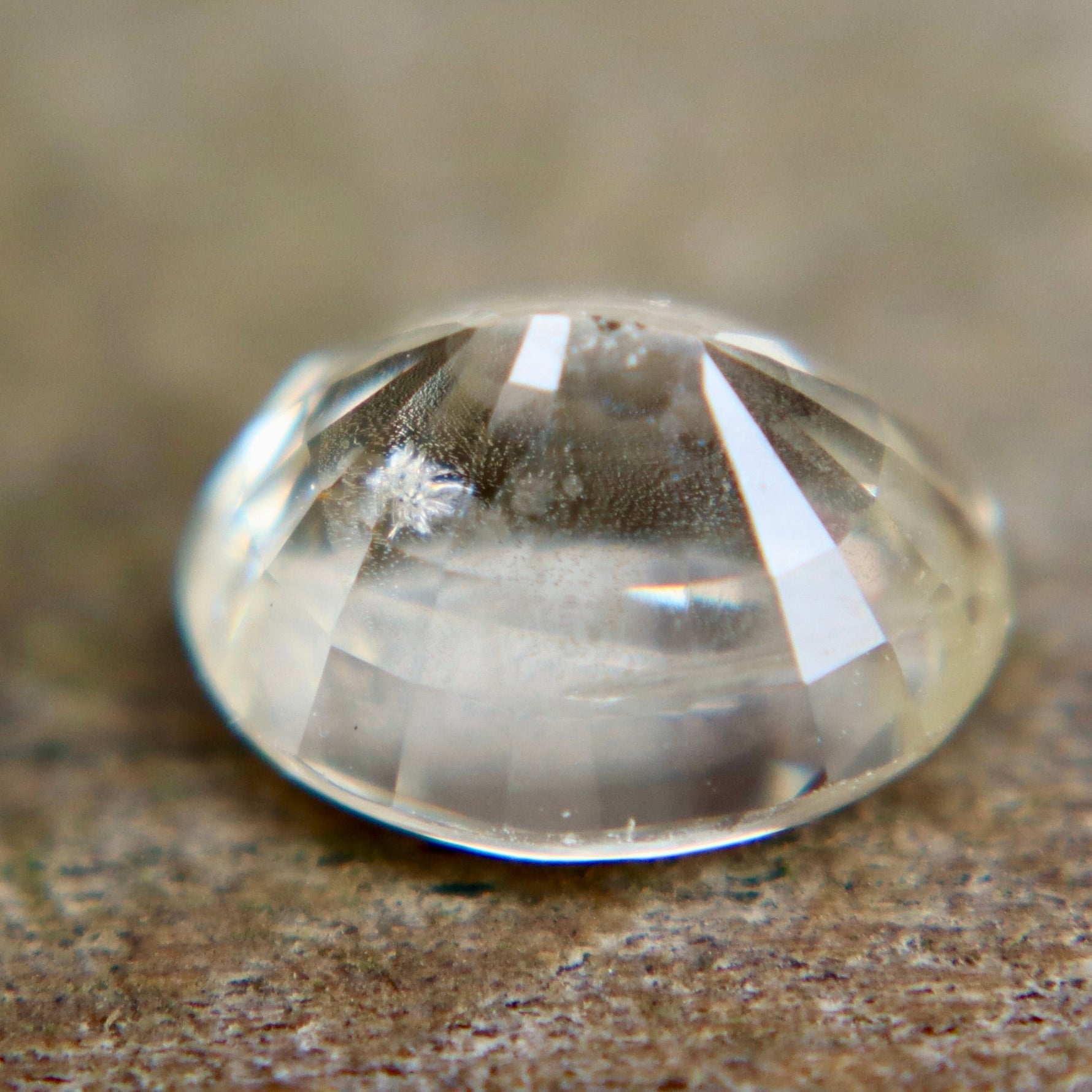2.09 Carat Natural White Sapphire – Unheated Ceylon Gemstone for Fine Jewellery - Sapphirepal