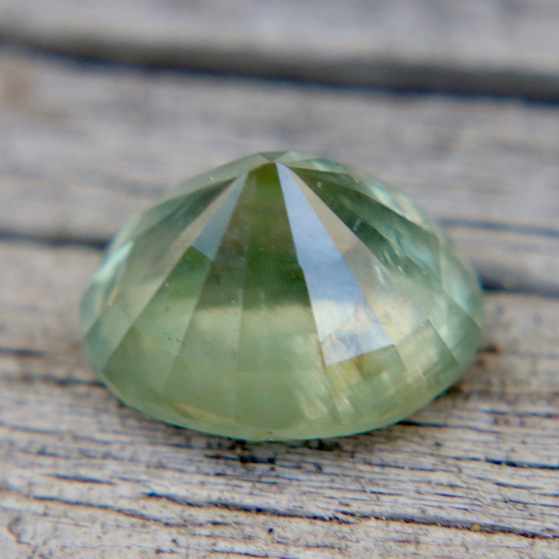 2.45ct Natural Green Sapphire – Oval Cut (Ceylon, Unheated, Eye Clean) - Sapphirepal
