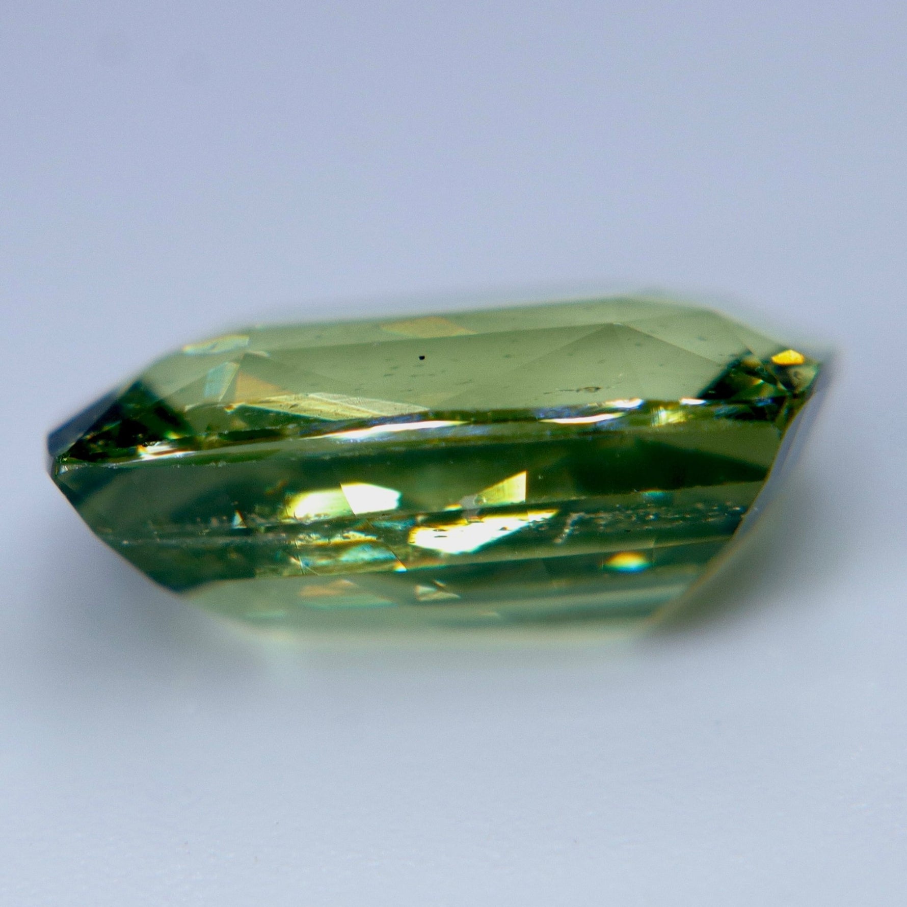 6.38ct Natural Alexandrite Chrysoberyl – Cushion Cut Color Change Gemstone - Sapphirepal