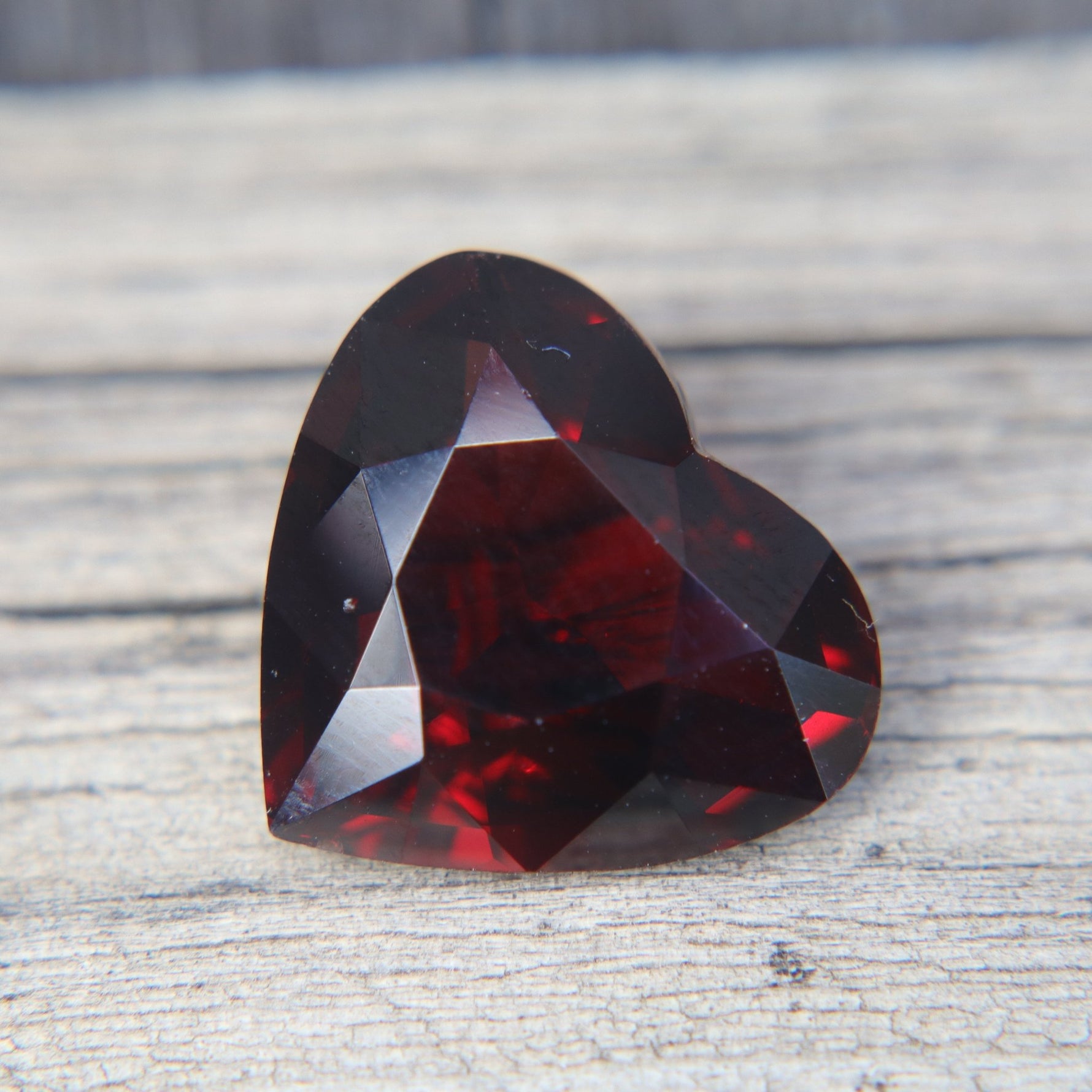 9.75 Carat Natural Garnet – Heart Cut VS Loose Gemstone (Earth Sourced & Untreated) - Sapphirepal