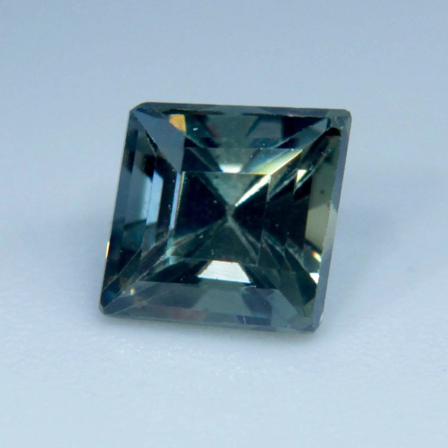 Beautiful Natural Multi Coloured Sapphire gems-756e