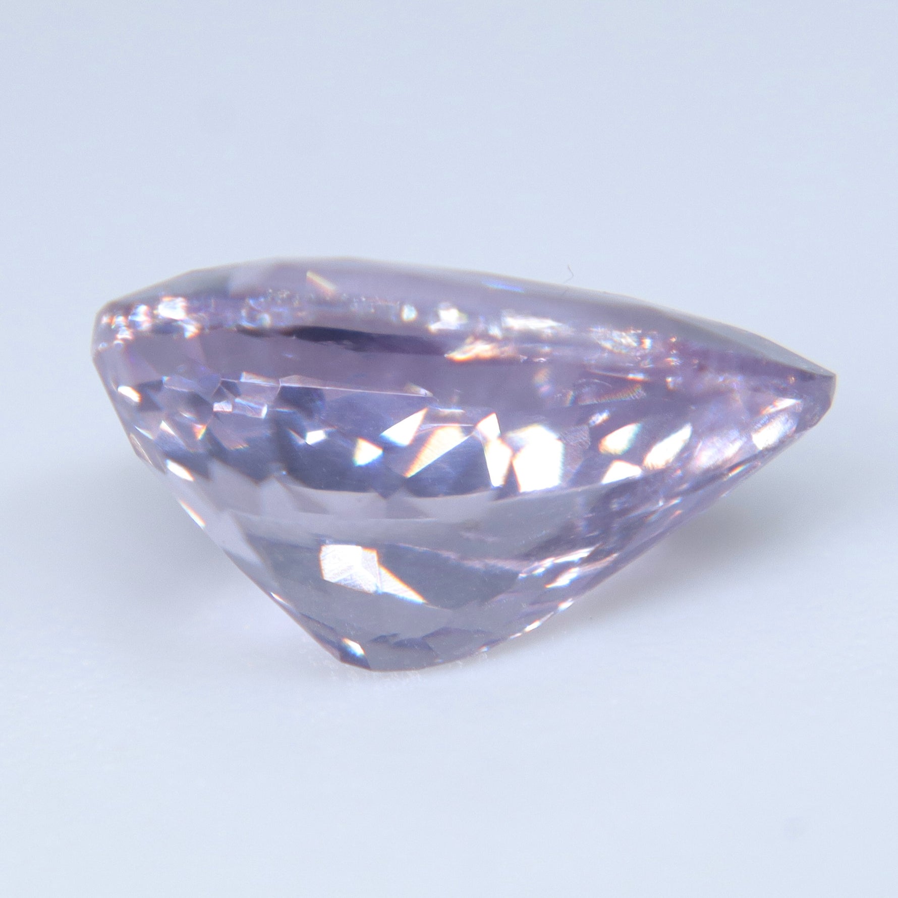 Pear cut natural purple spinel gemstone 9.22 x 6.62 mm for fine jewelry design