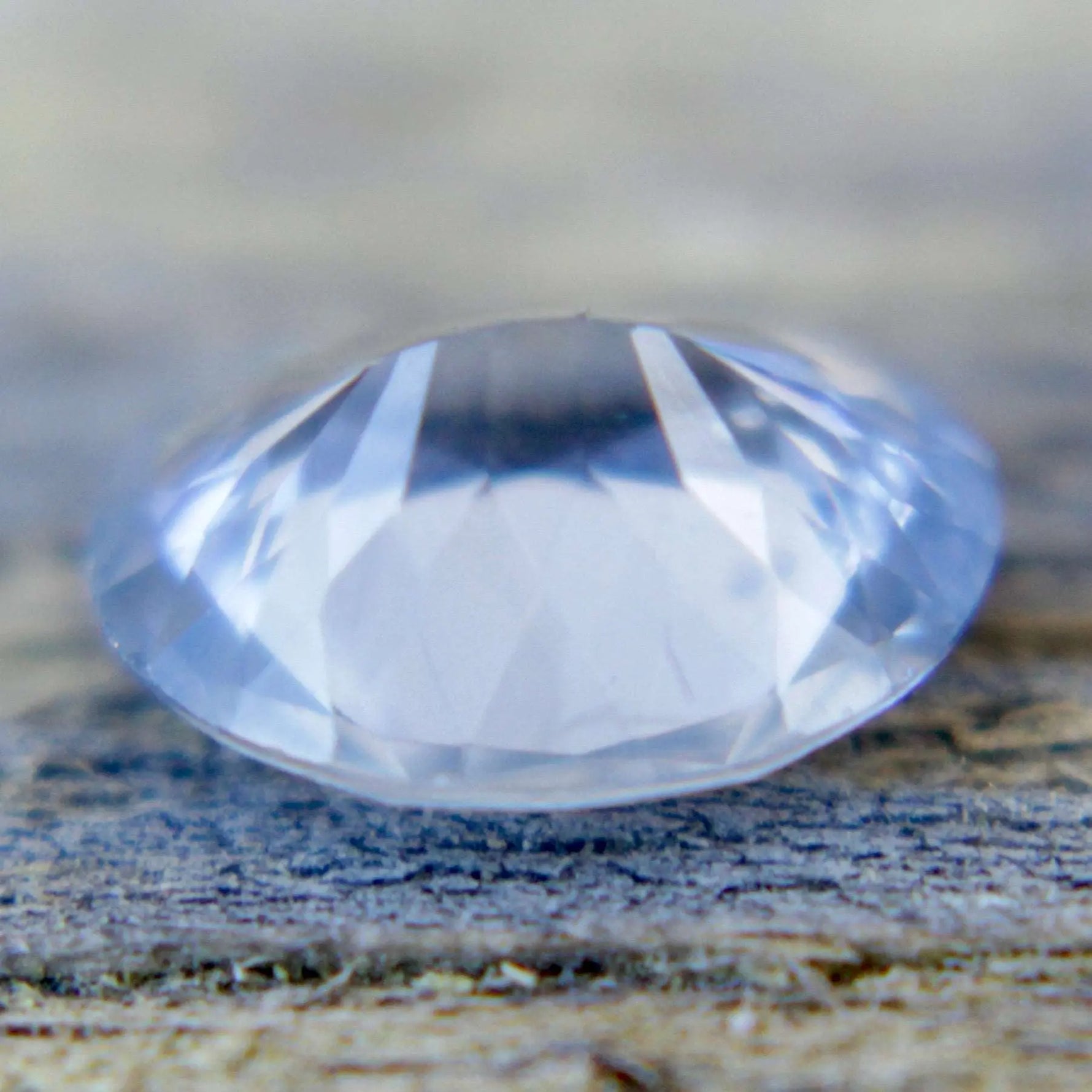 Loose Pale Blue Sapphire gems-756e