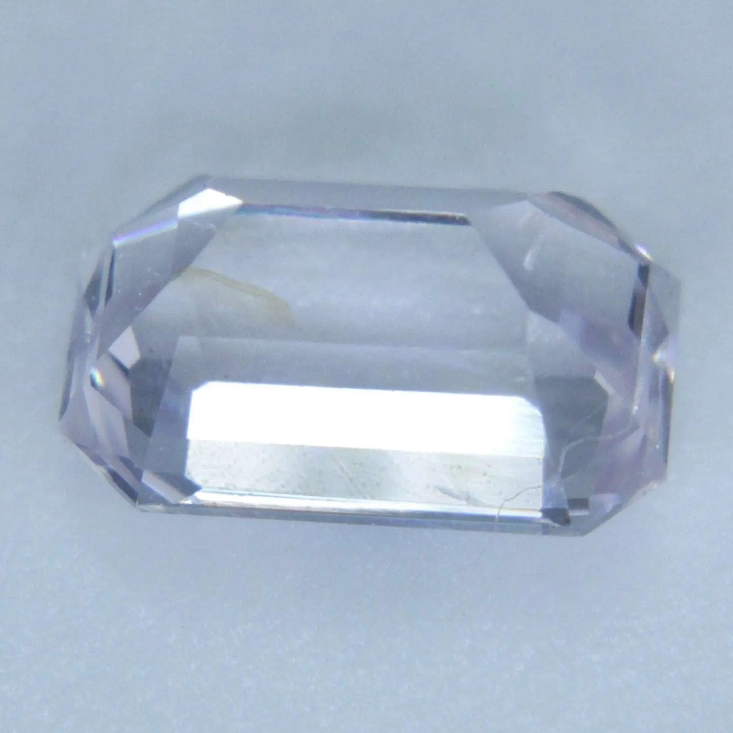 Loose Pale Pink Sapphire gems-756e