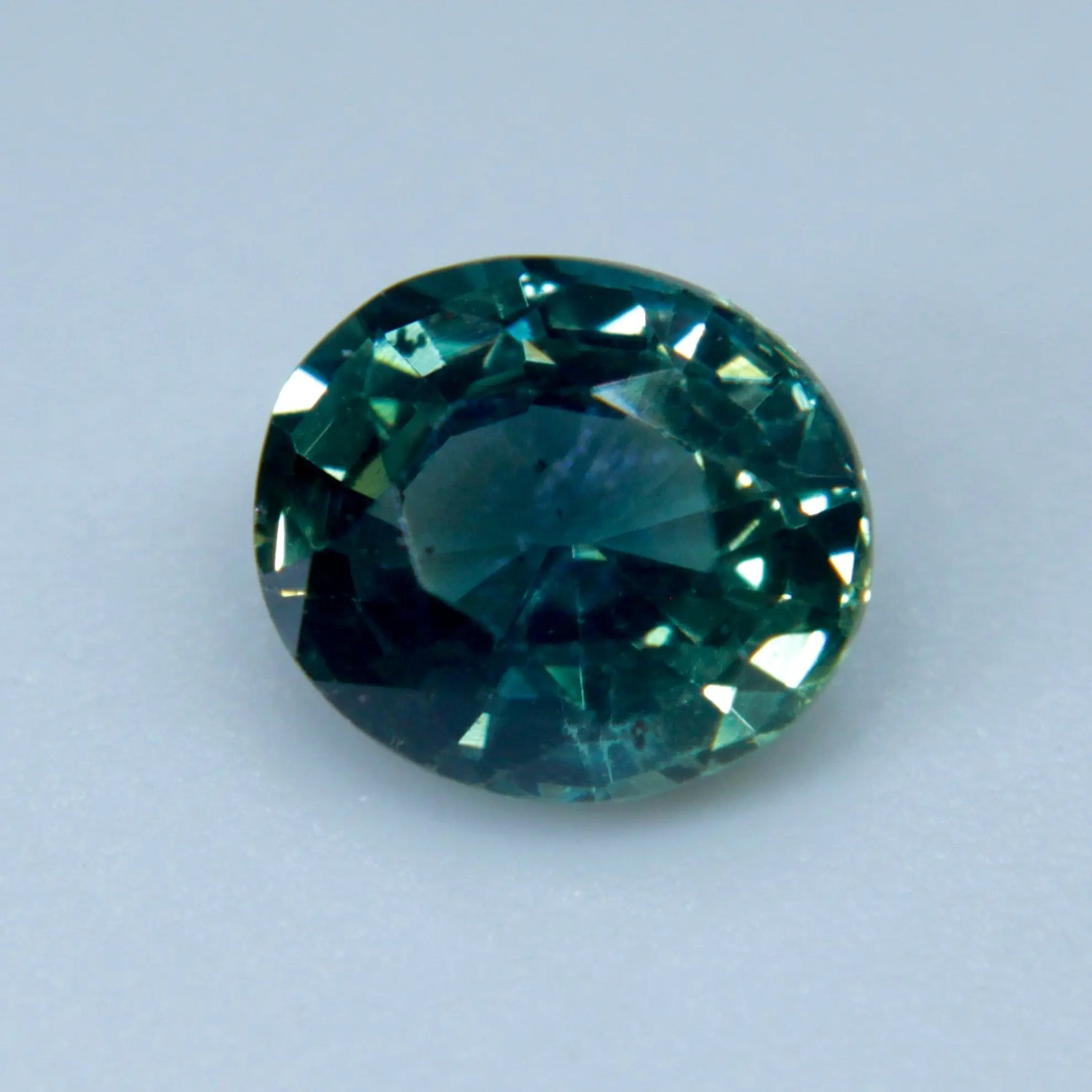 Natural Blue Green Sapphire gems-756e